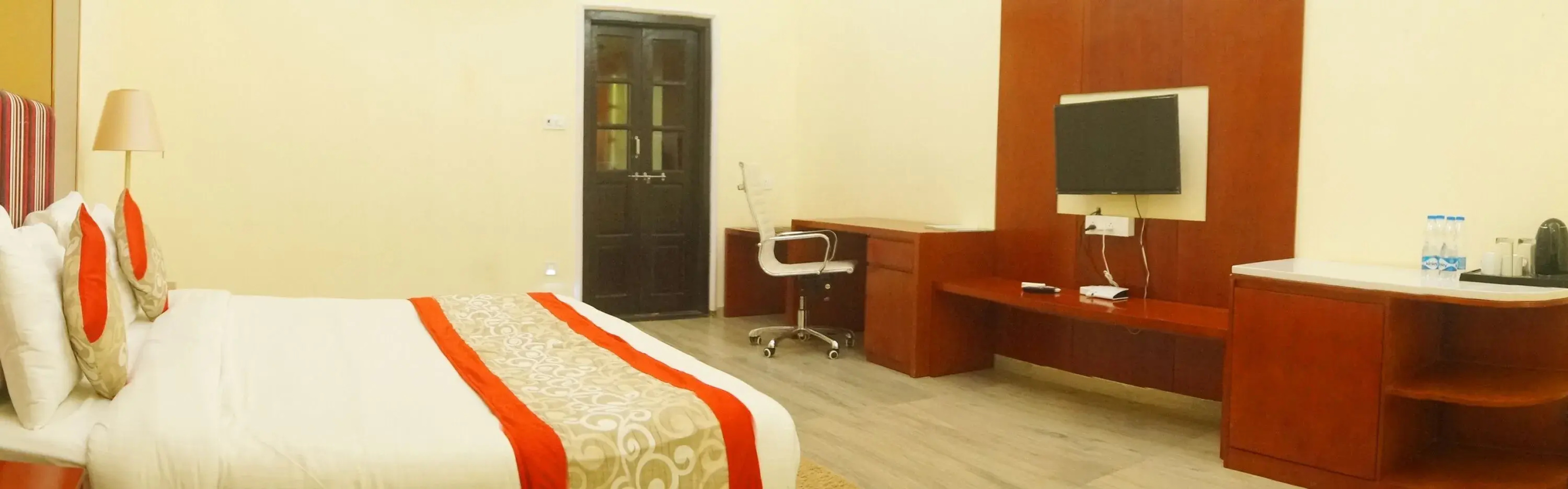 Jharana Jungle Lodge