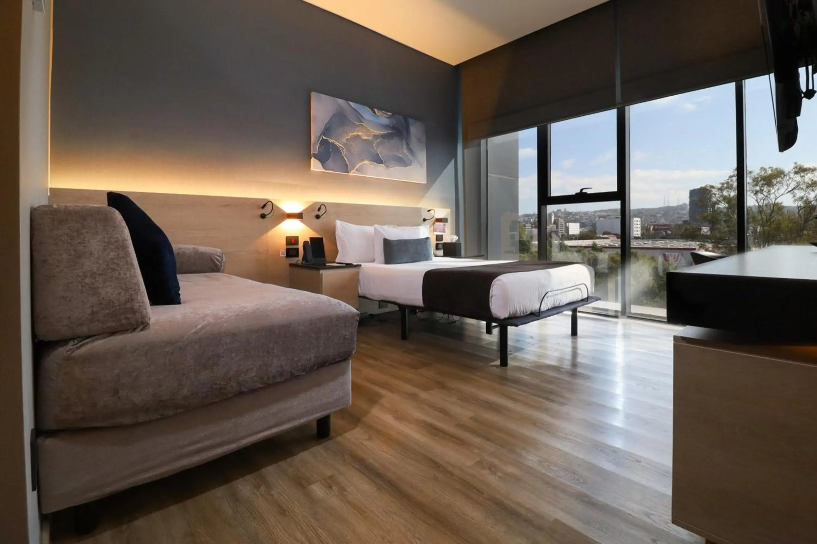 Quartz Care Hotel & Spa Tijuana