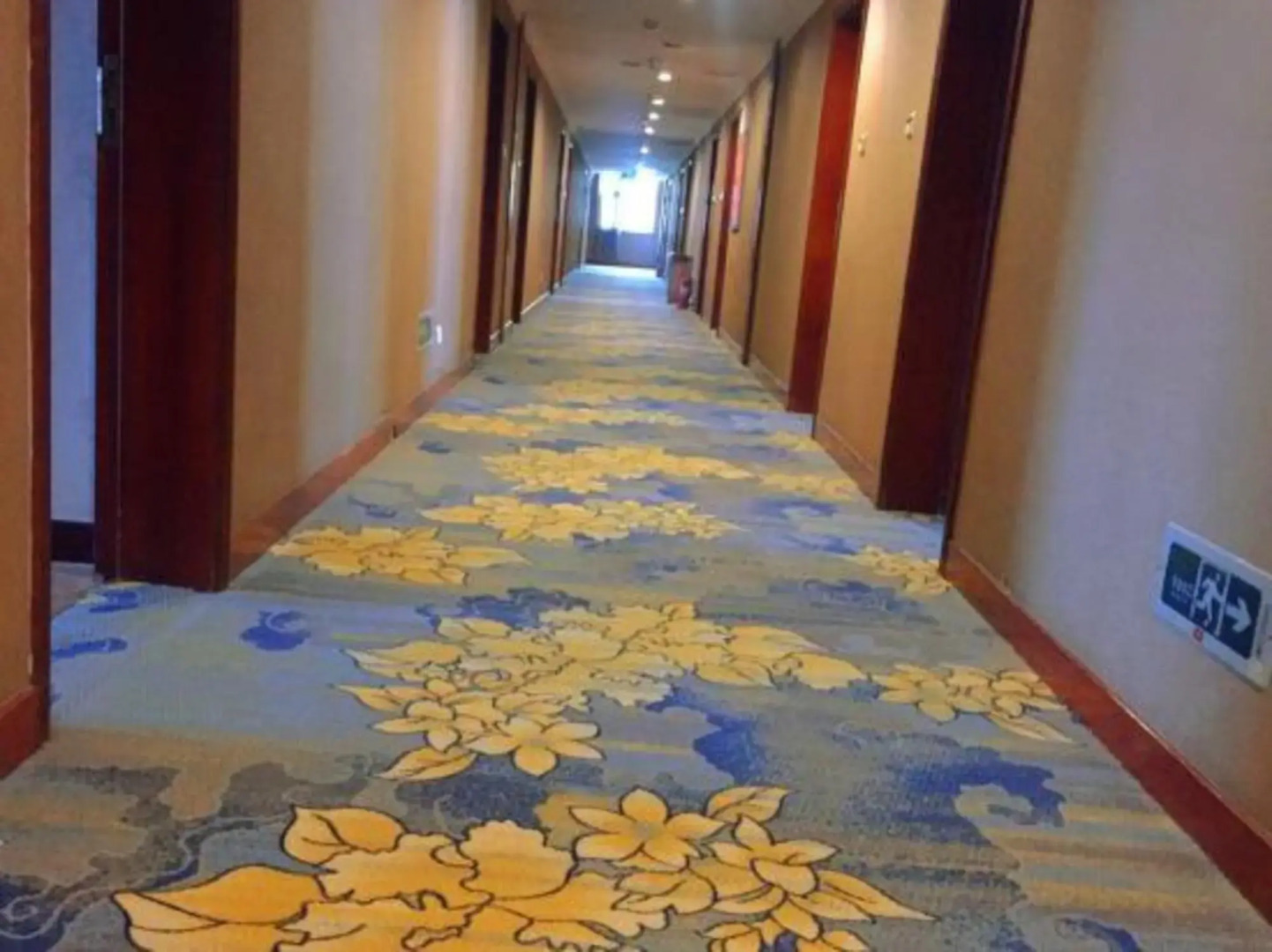 Wanshui Qianshan Hotel