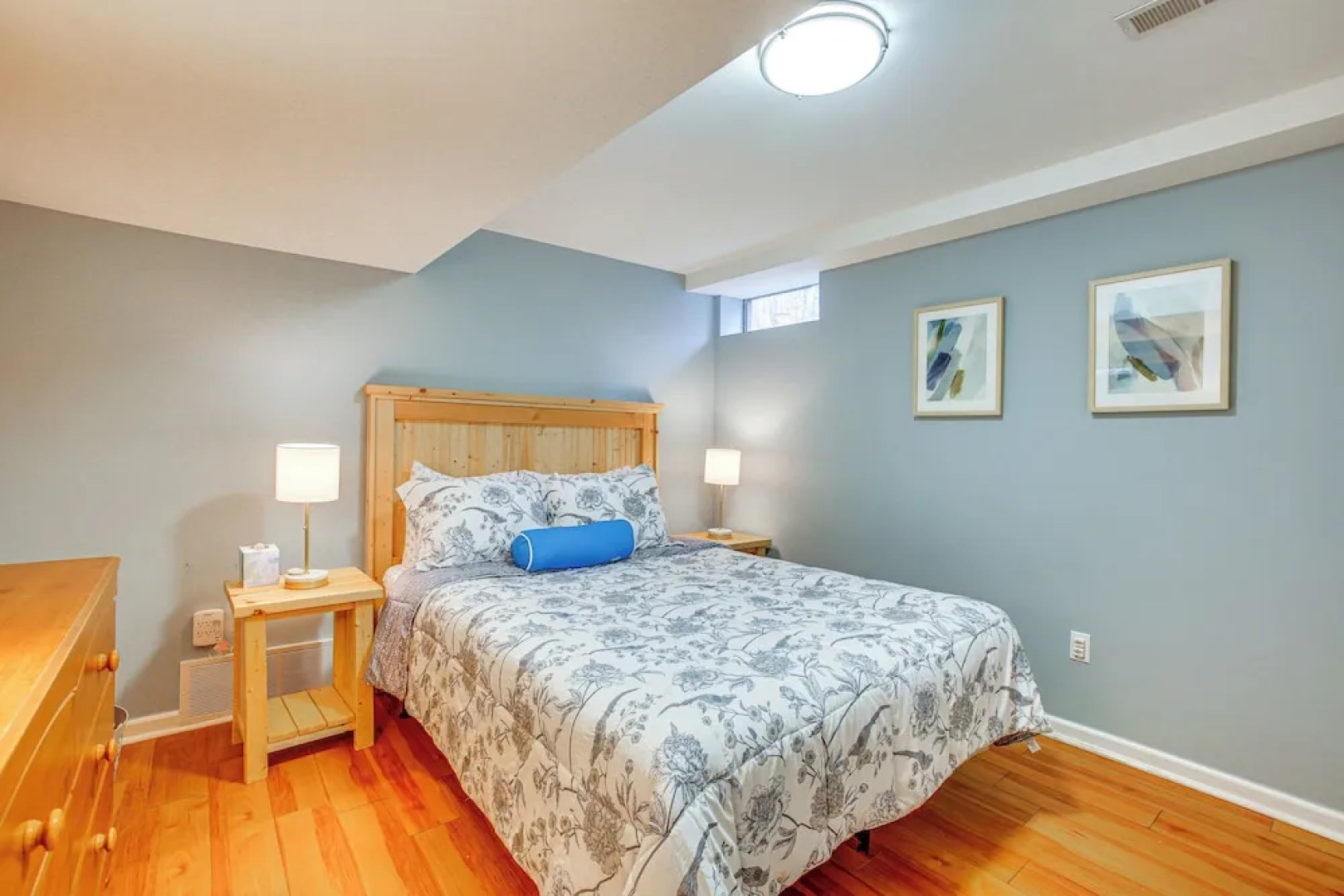 5 Mi to Mt Holiday: Spacious Home w/ Lake Views