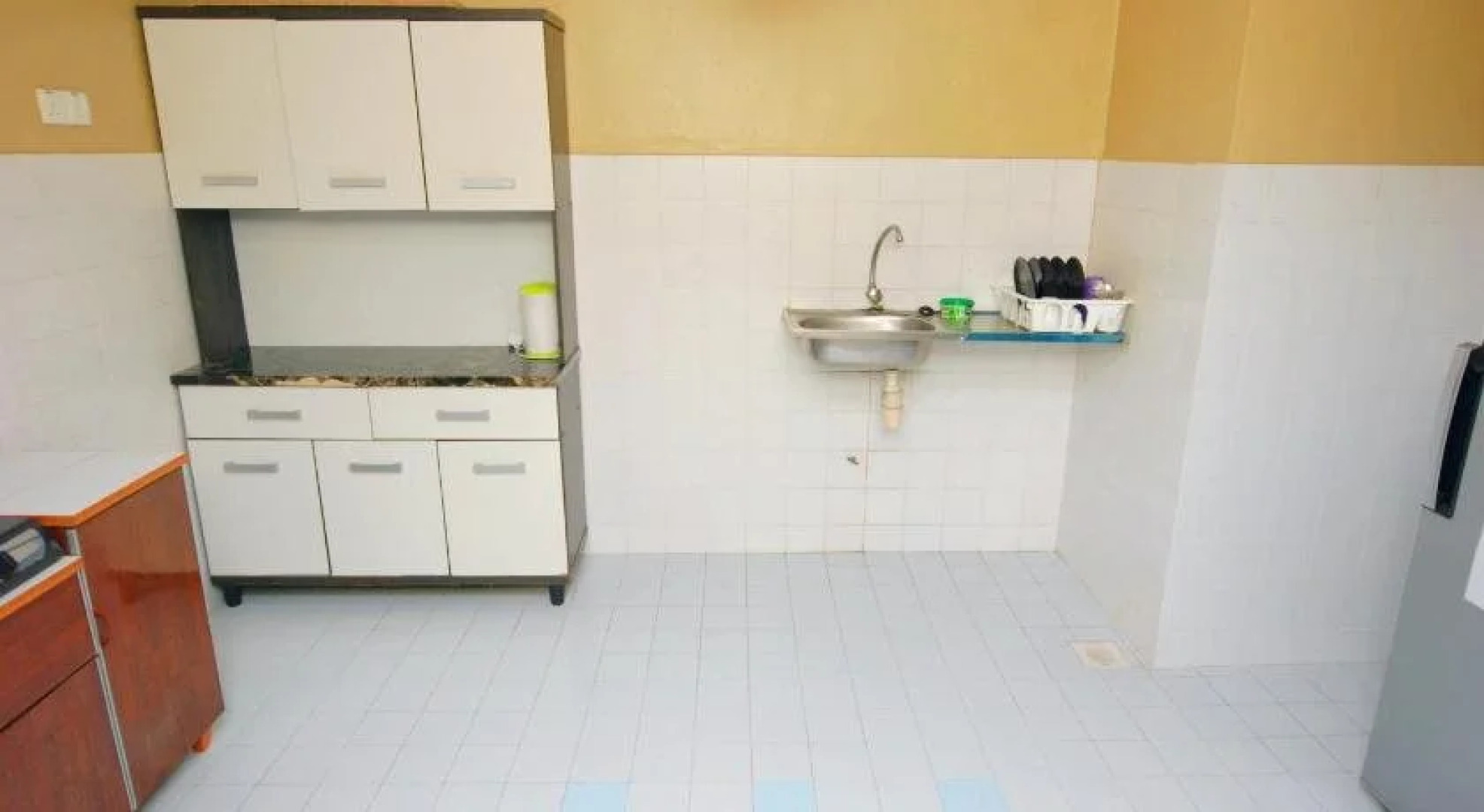 OYO Home 90374 Maya Apartment Bay View Villas