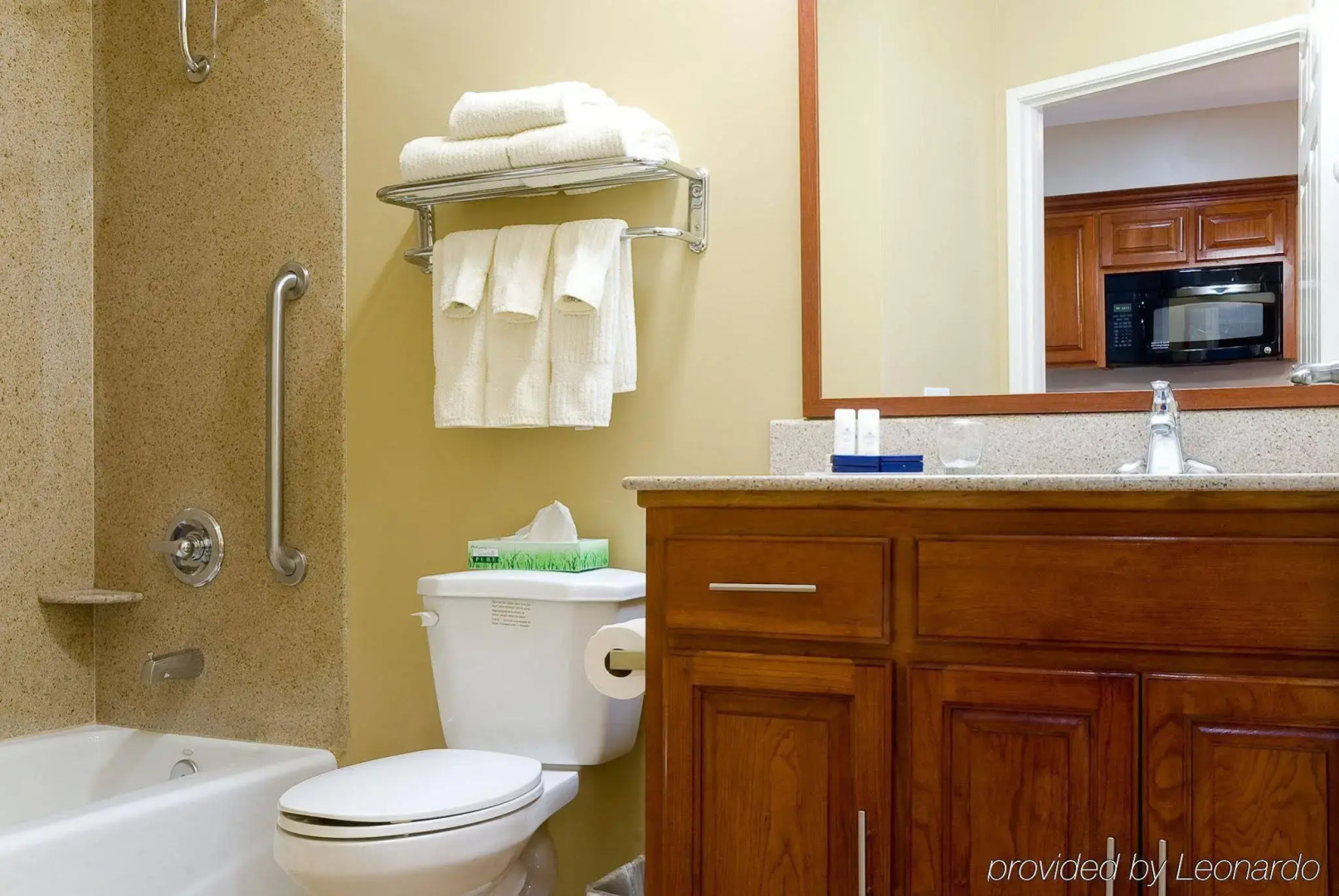 Candlewood Suites LAX Hawthorne by IHG