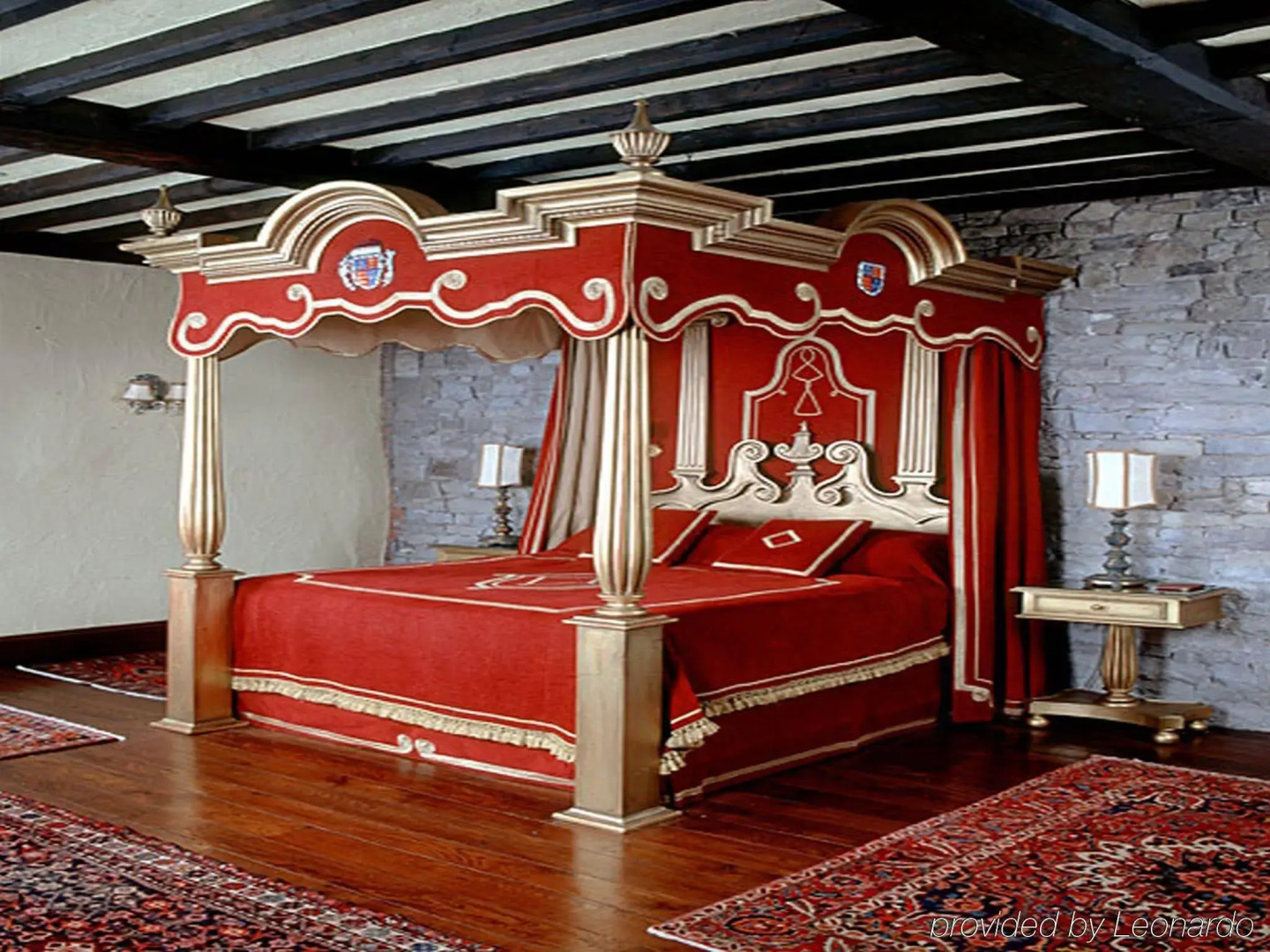 Thornbury Castle, Relais & Châteaux