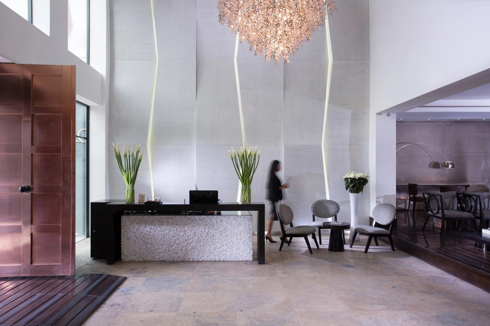 Le Parc Hotel, Beyond Stars