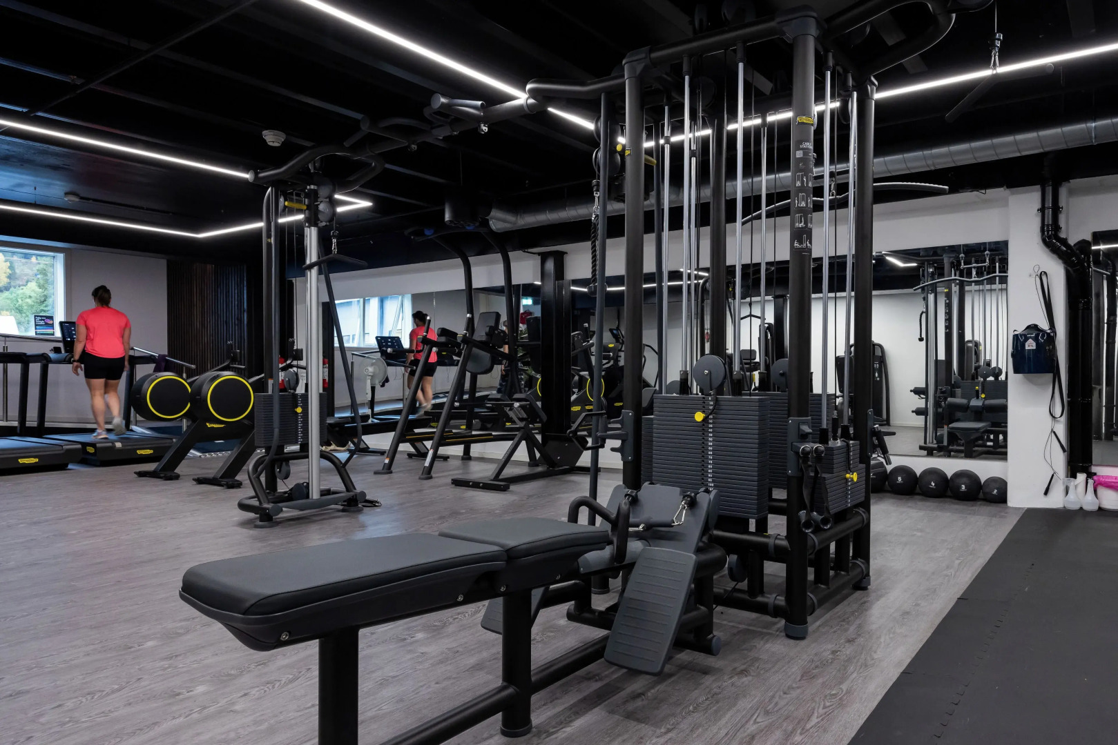 Stryn House Apartments & Hotel