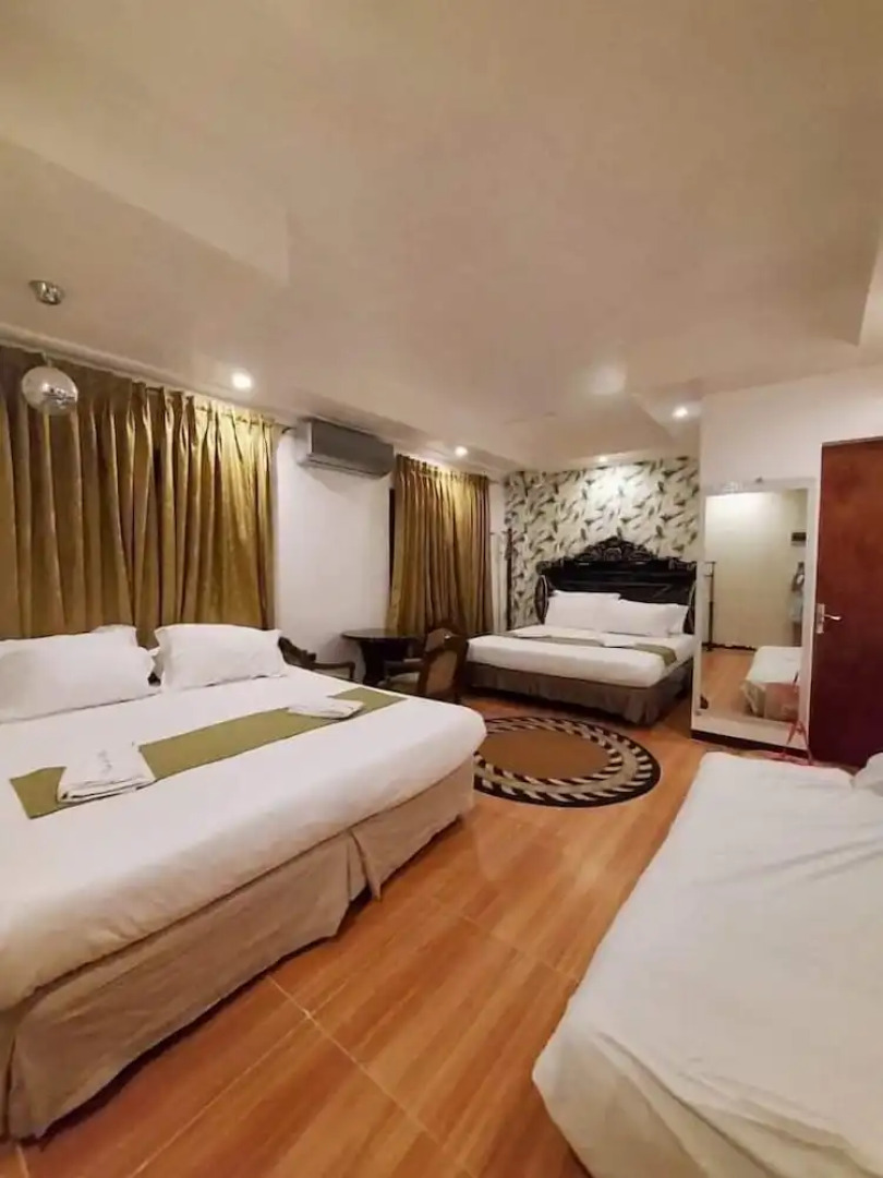 Casa de Robles Tanay Rizal