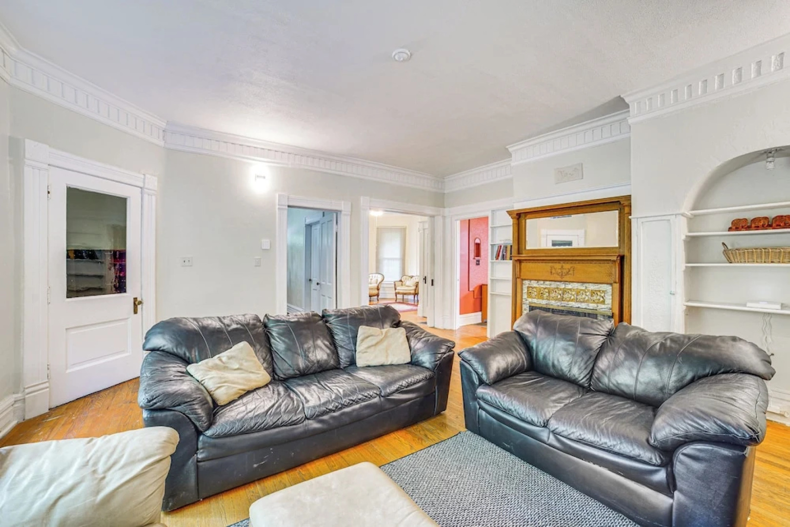 Charming Champaign Victorian w/ Deck!