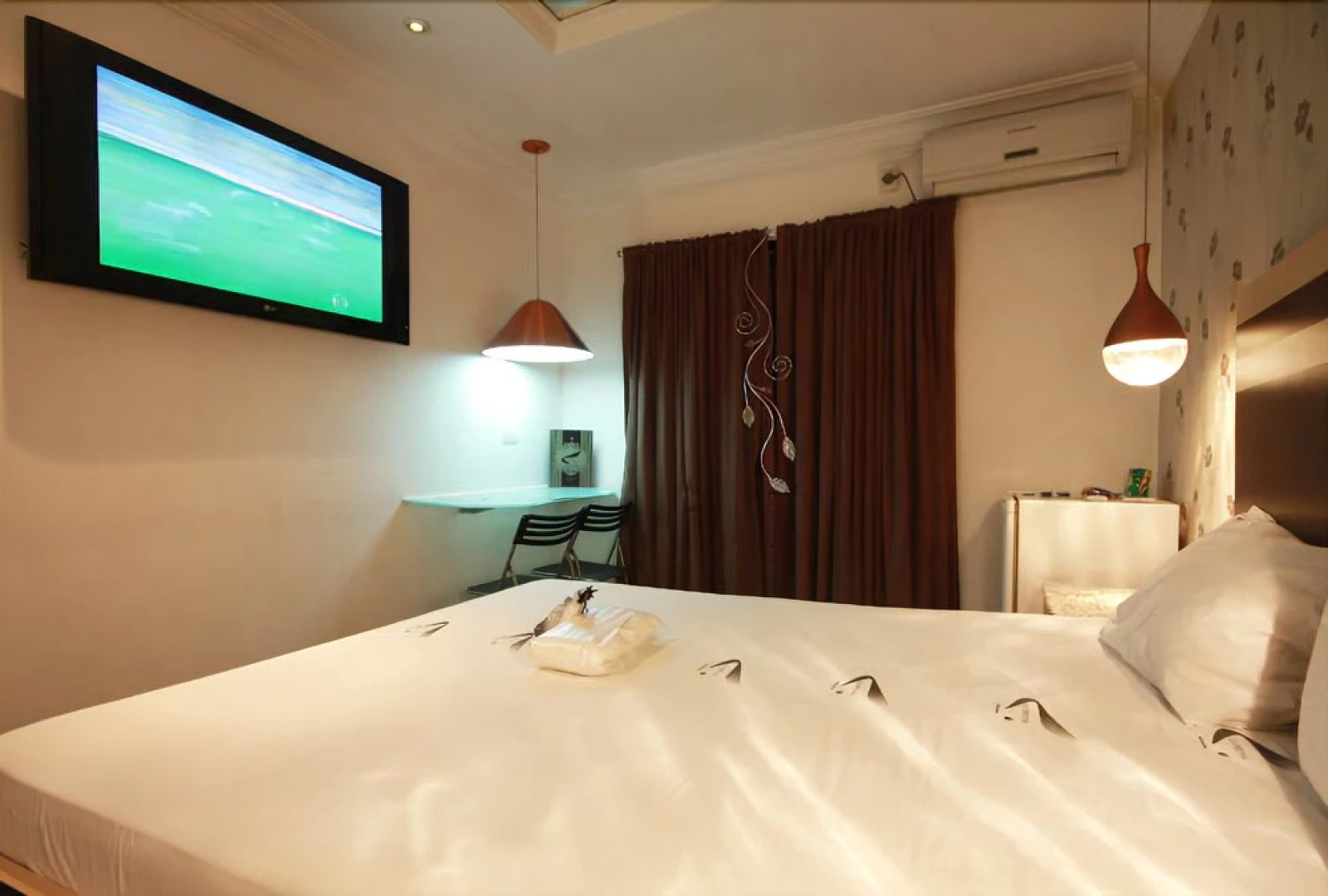 Illusion Motel - Adults Only