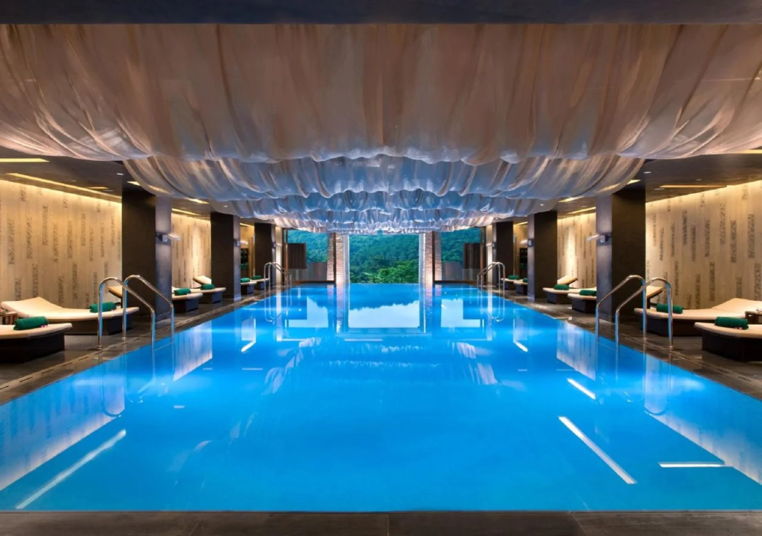 Banyan Tree Chongqing Beibei