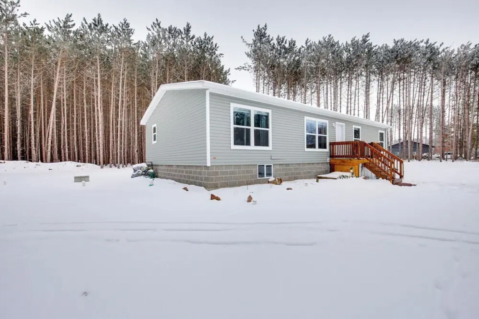 Stylish Chetek Hideaway w/ Lake + Dock Access!