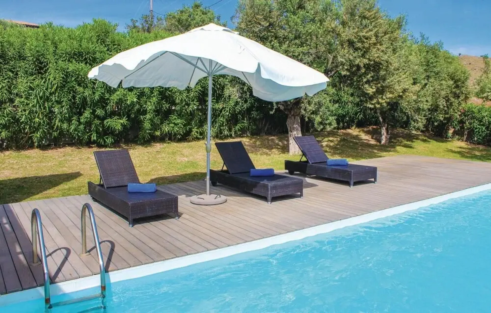 Beautiful Home in Perdika With 4 Bedrooms, Wifi and Outdoor Swimming Pool