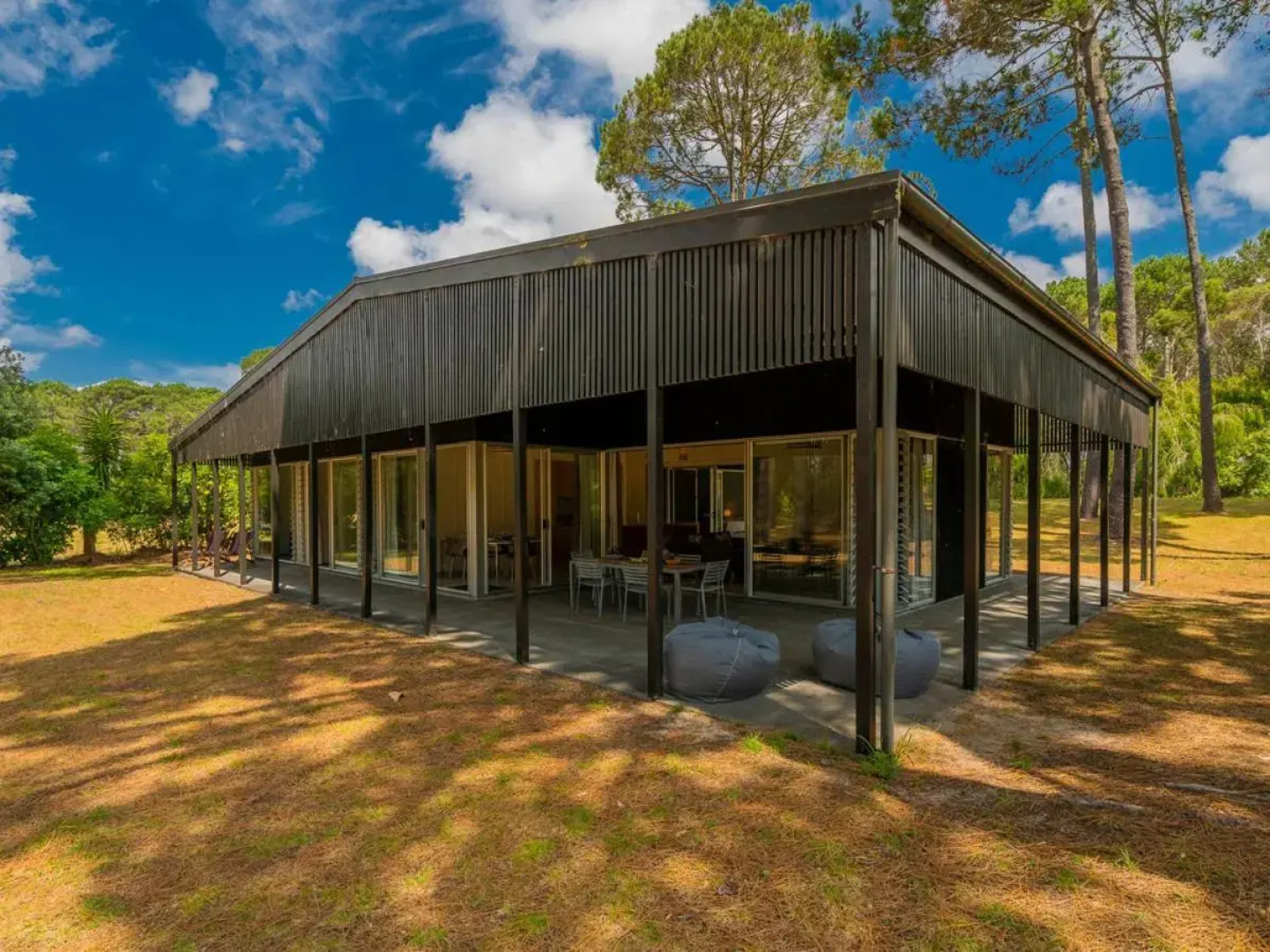 The Golden Hideaway - Matarangi Holiday Home