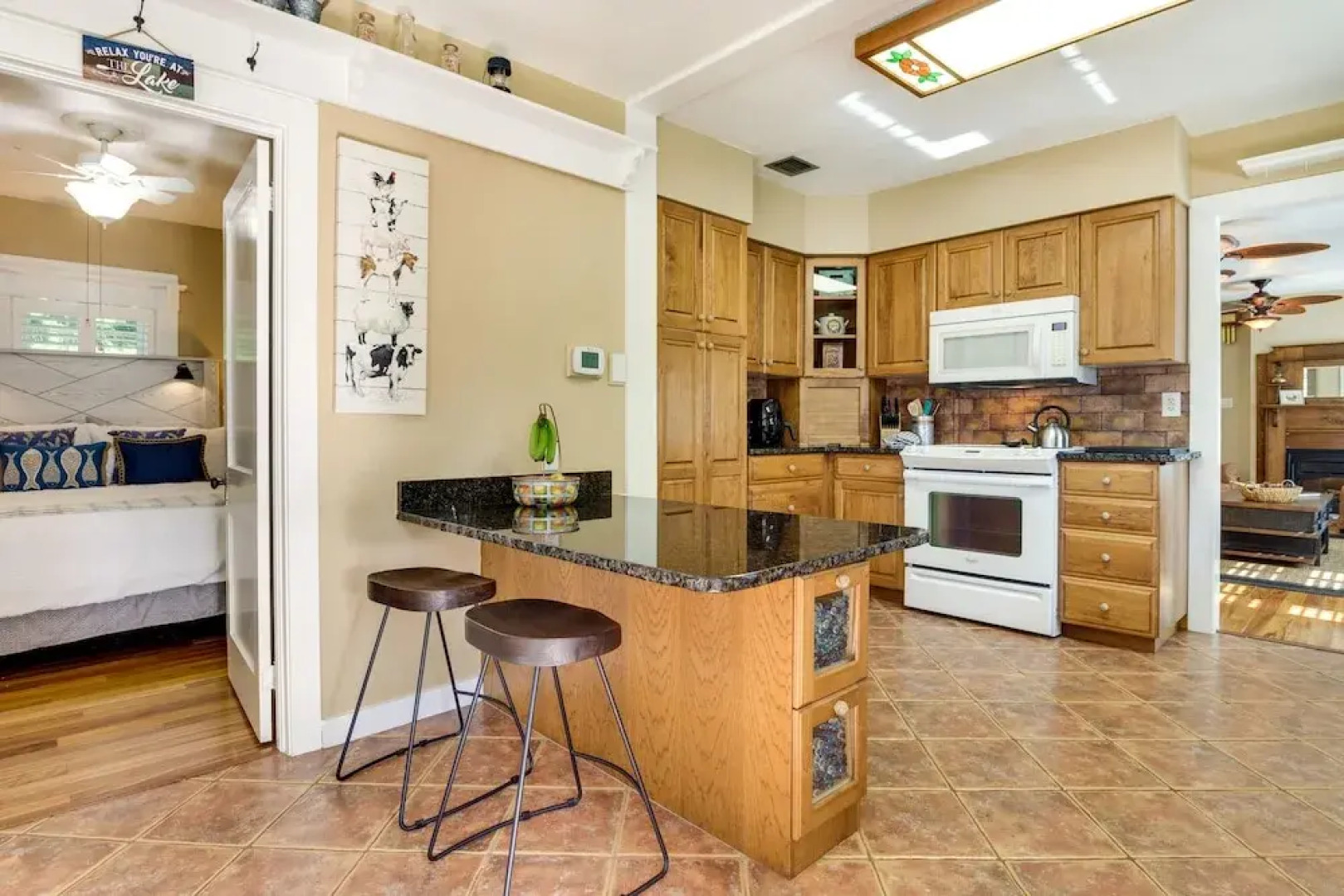 Lakefront Tavares Home w/ Deck, Patio & Dock!