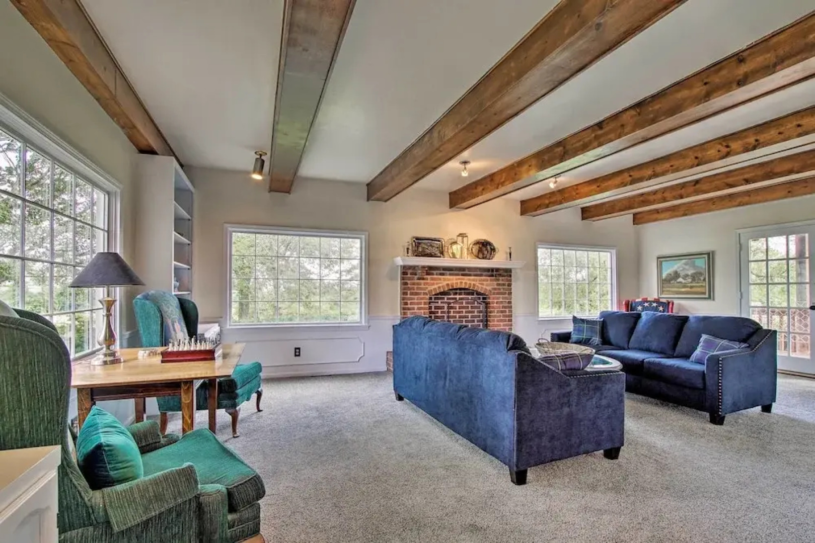 Remodeled Historic Farmhouse ~ 20 Mi to KC!