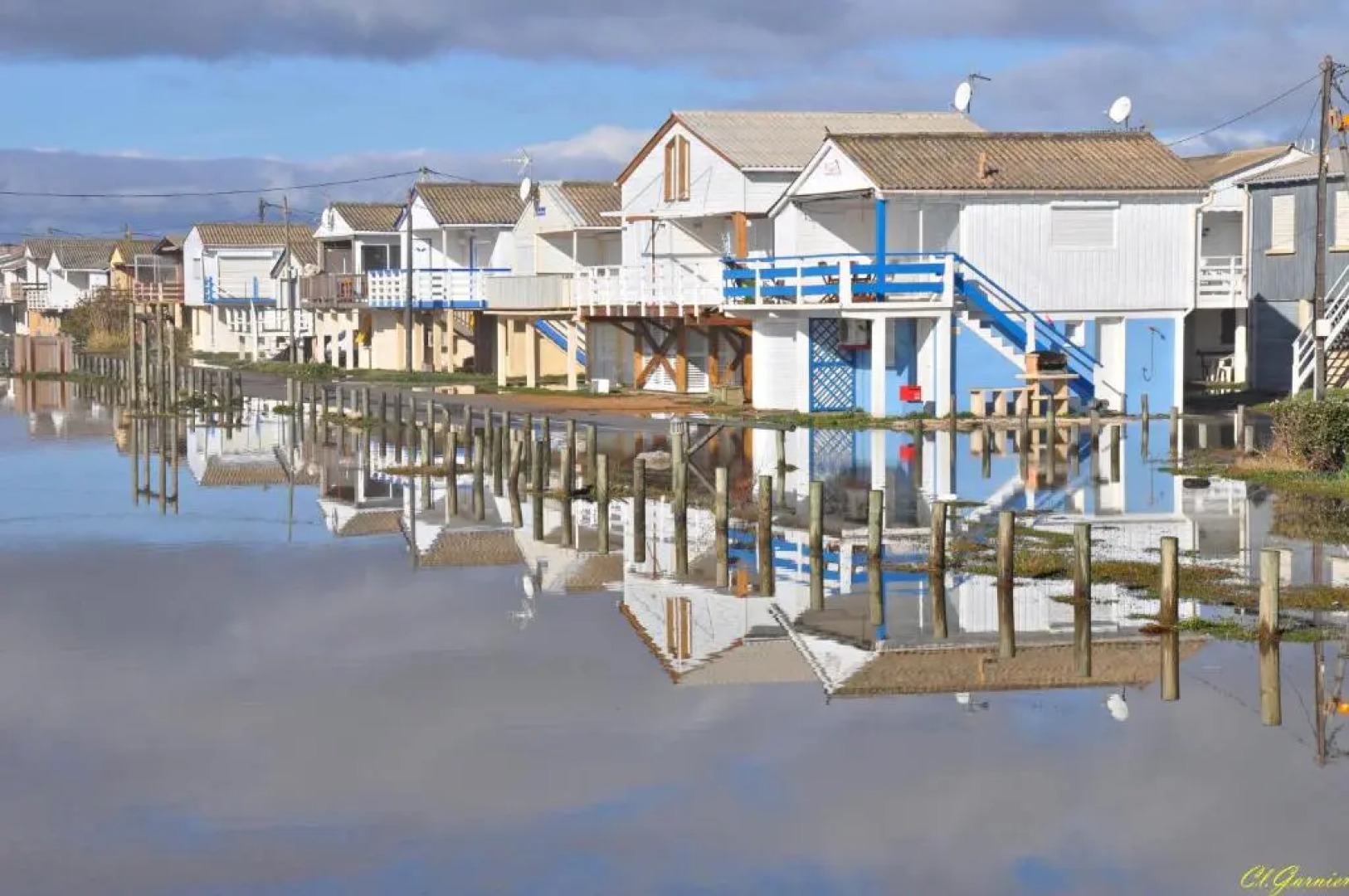 Loctroi, Village House with Patio