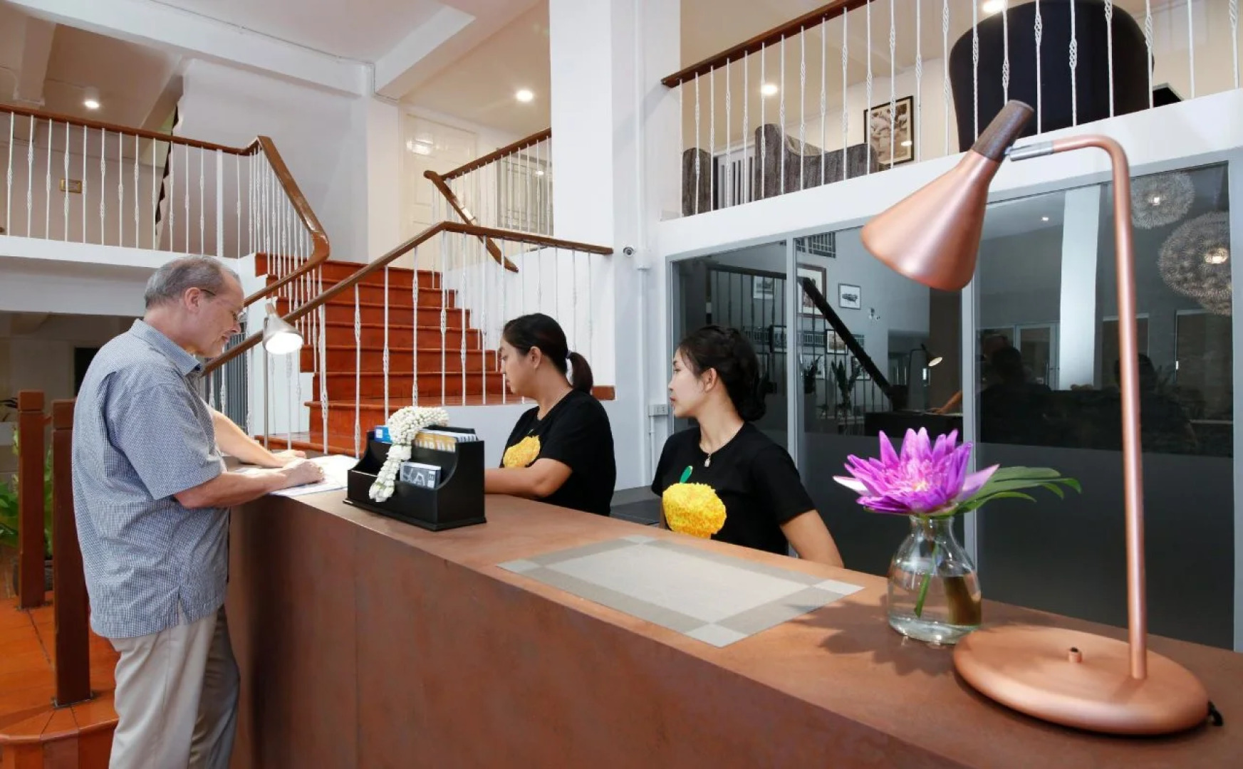 Ratchadamnoen Residence