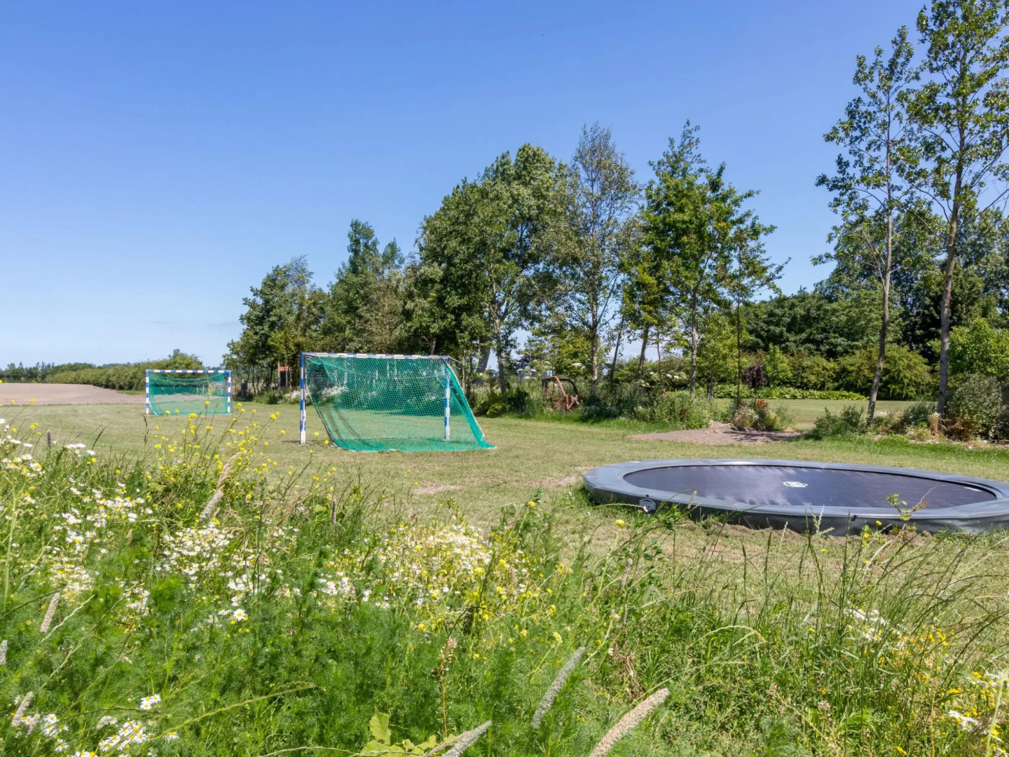 Family House Near Vrouwenpolder Beach