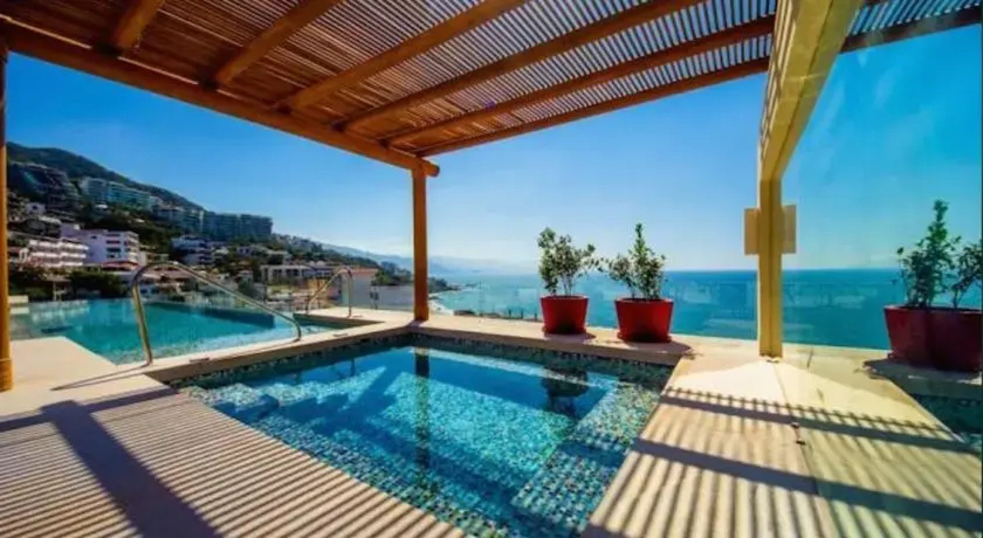 Puerto Vallarta Condo Romantic Zone Luxury Old Town