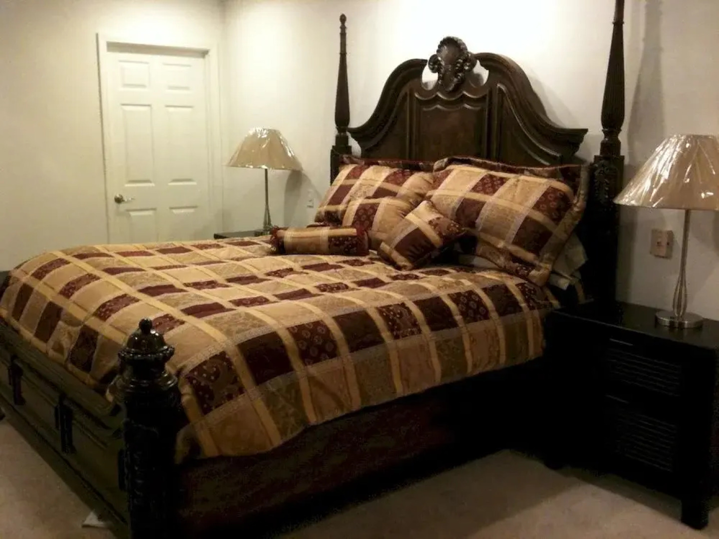 The Great Escape River House