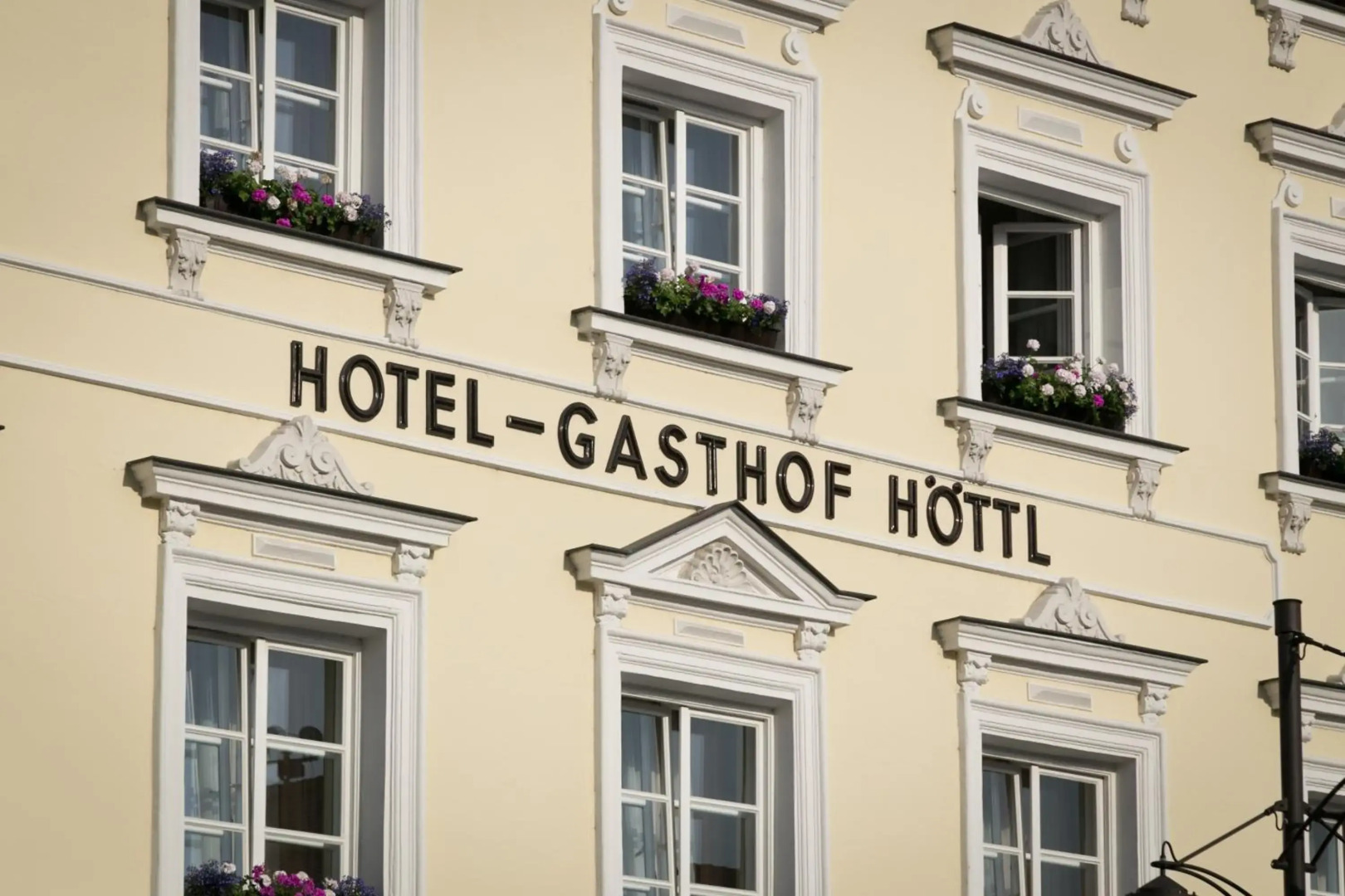 Hotel - Gasthof Höttl