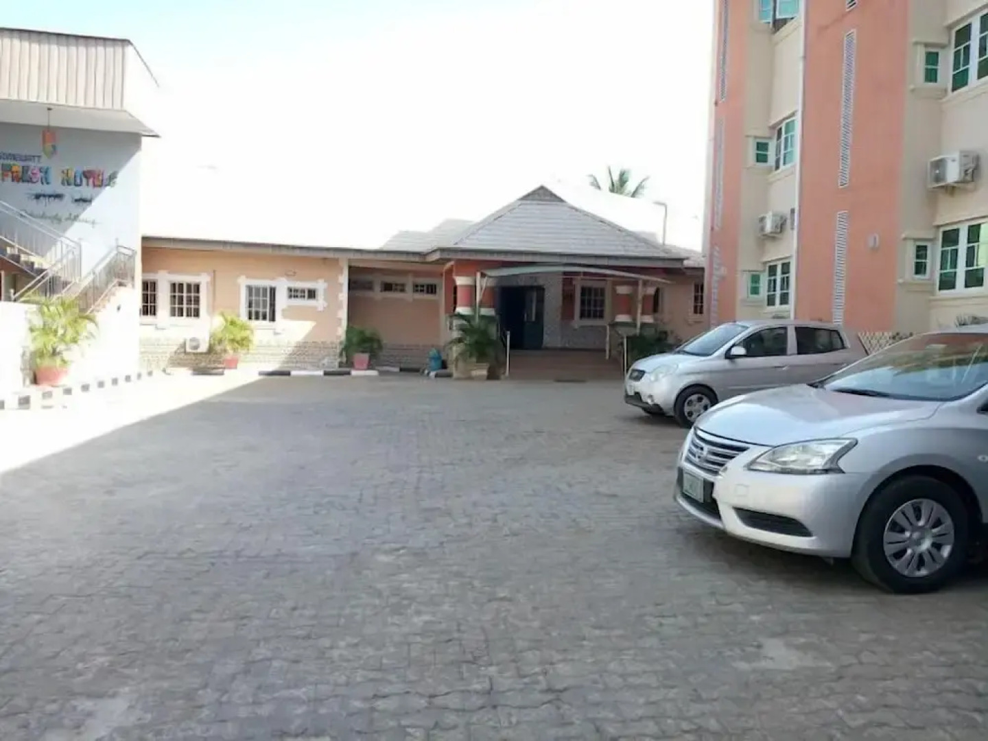 Somewatt Fresh Hotels