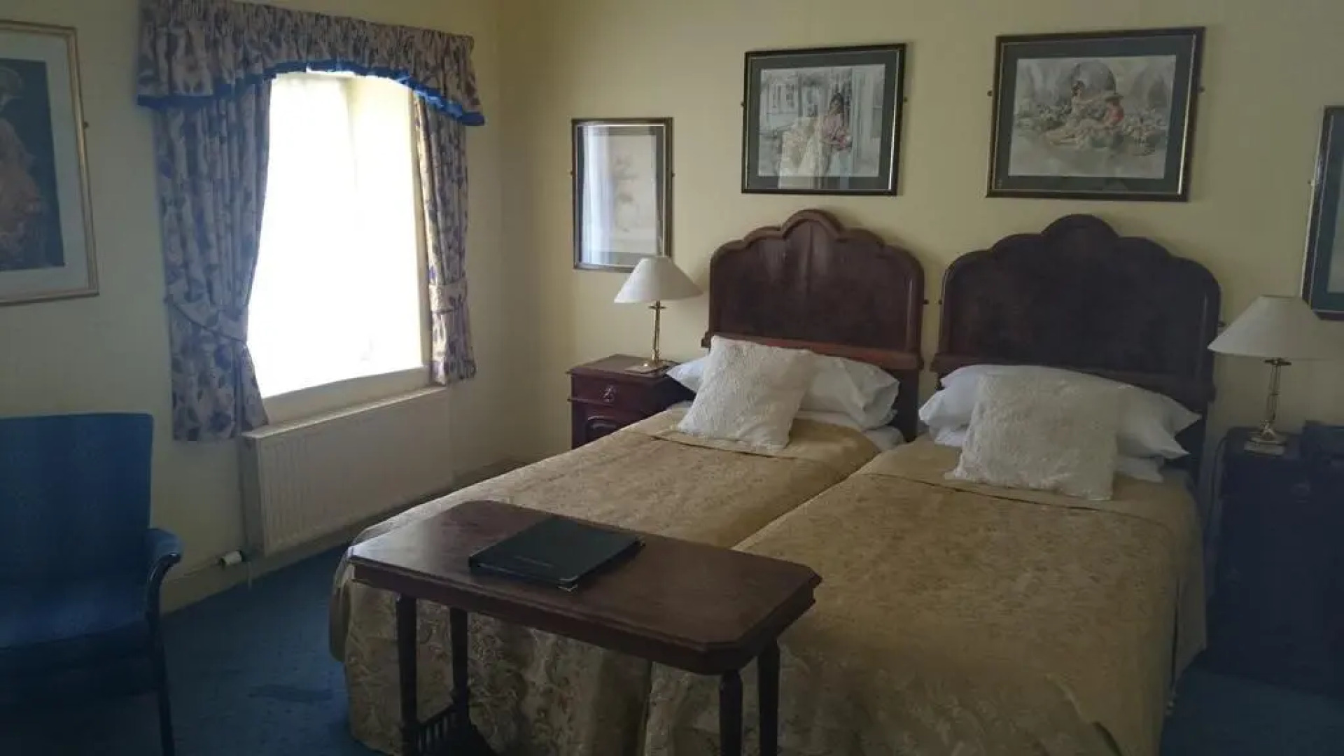 The Greyhound Inn Taunton