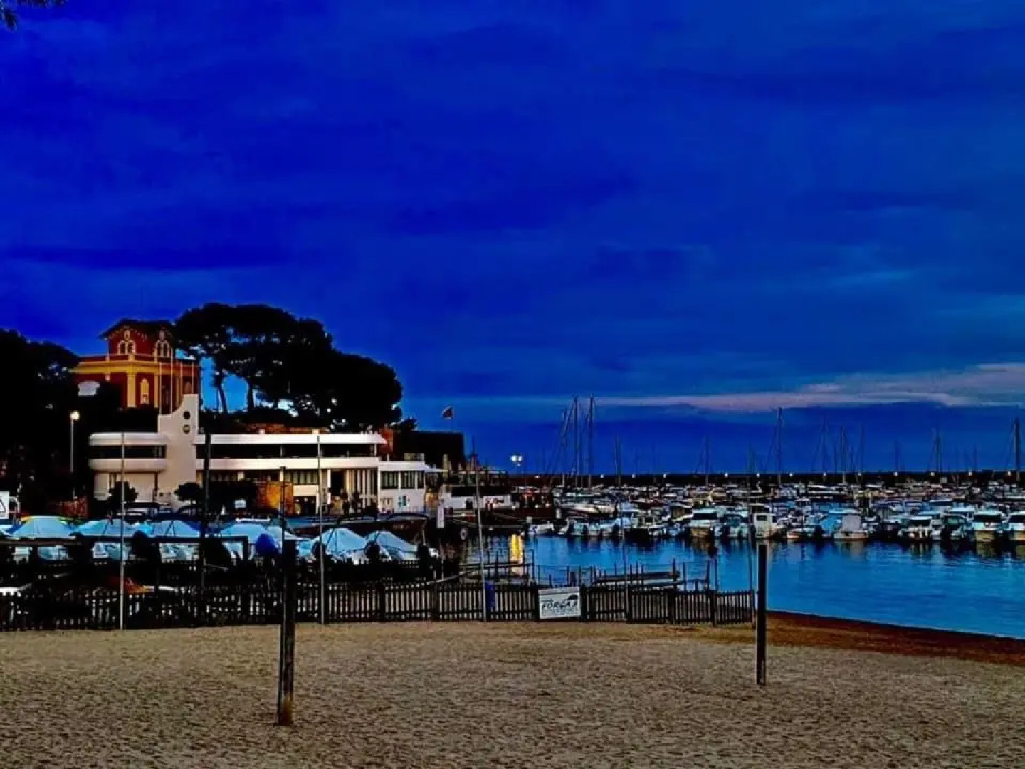 1ra Linea Platja de Sant Feliu