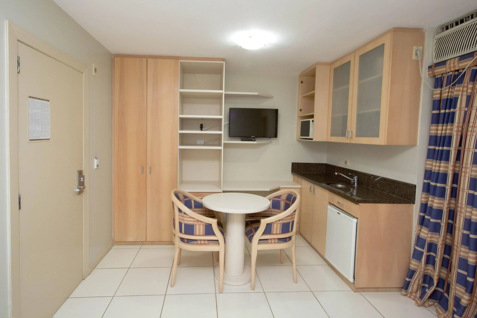 Bristol Upper Residence Hotel