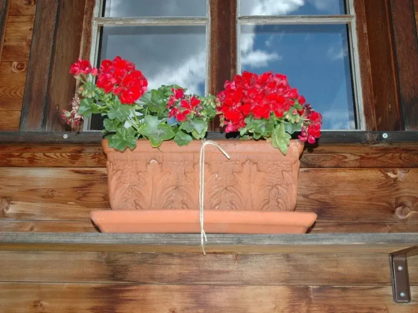 Scenic Holiday Home in Kandergrund With Altels View