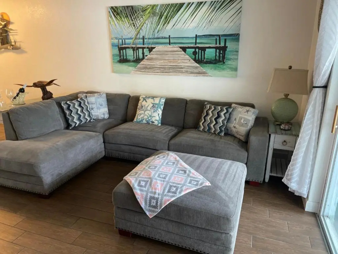 Beautiful Bright & Sparkling 2Bed 1Bath Beach Retreat - Unit 212