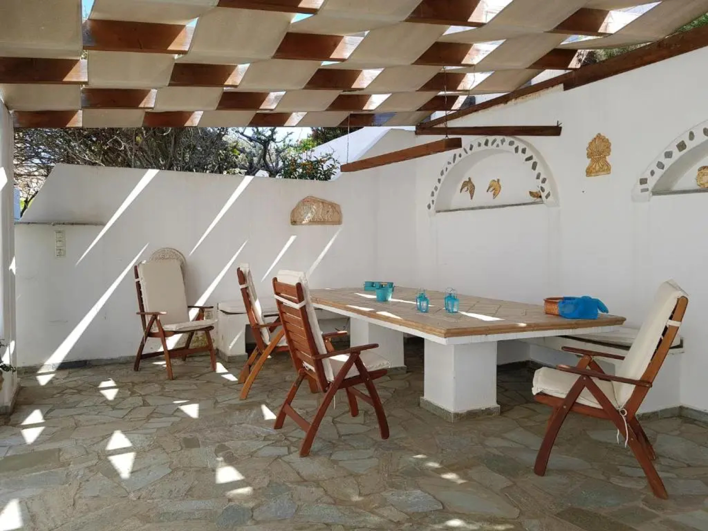 Villa Blue. Two storey house, 100 meters from sea