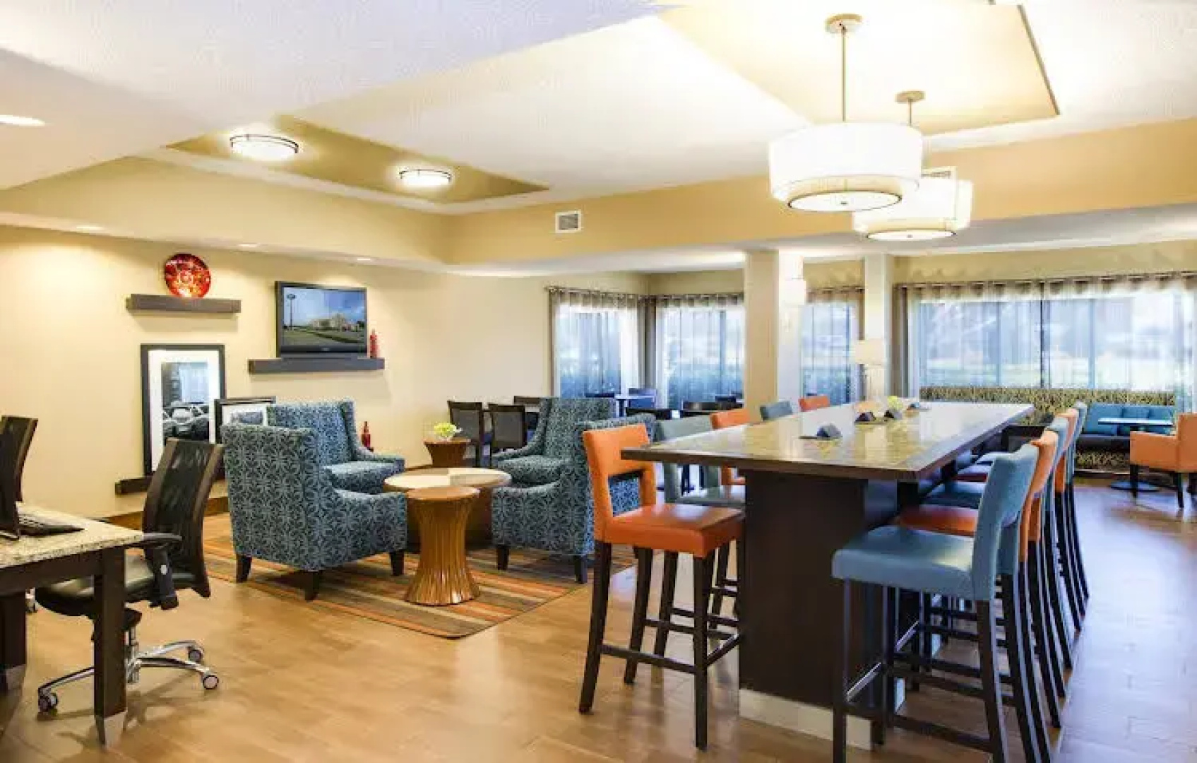 Hampton Inn