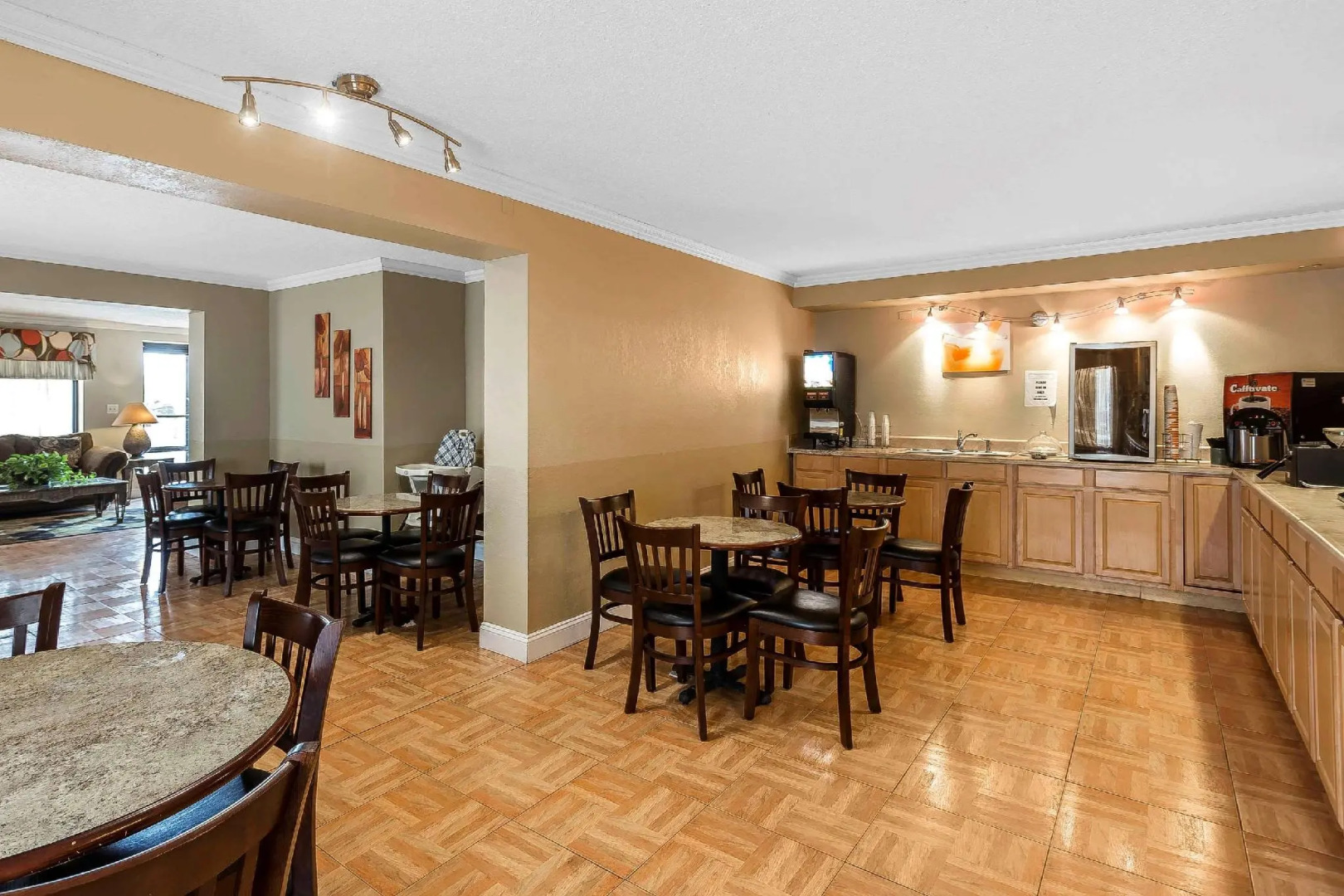 Travelodge by Wyndham North Charleston