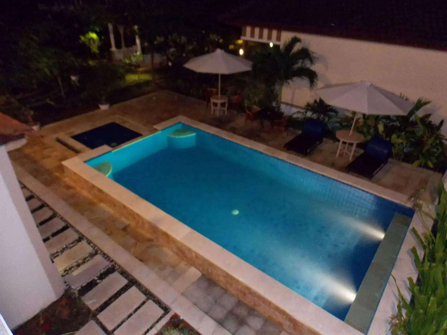 Tropical Hideaways Resort