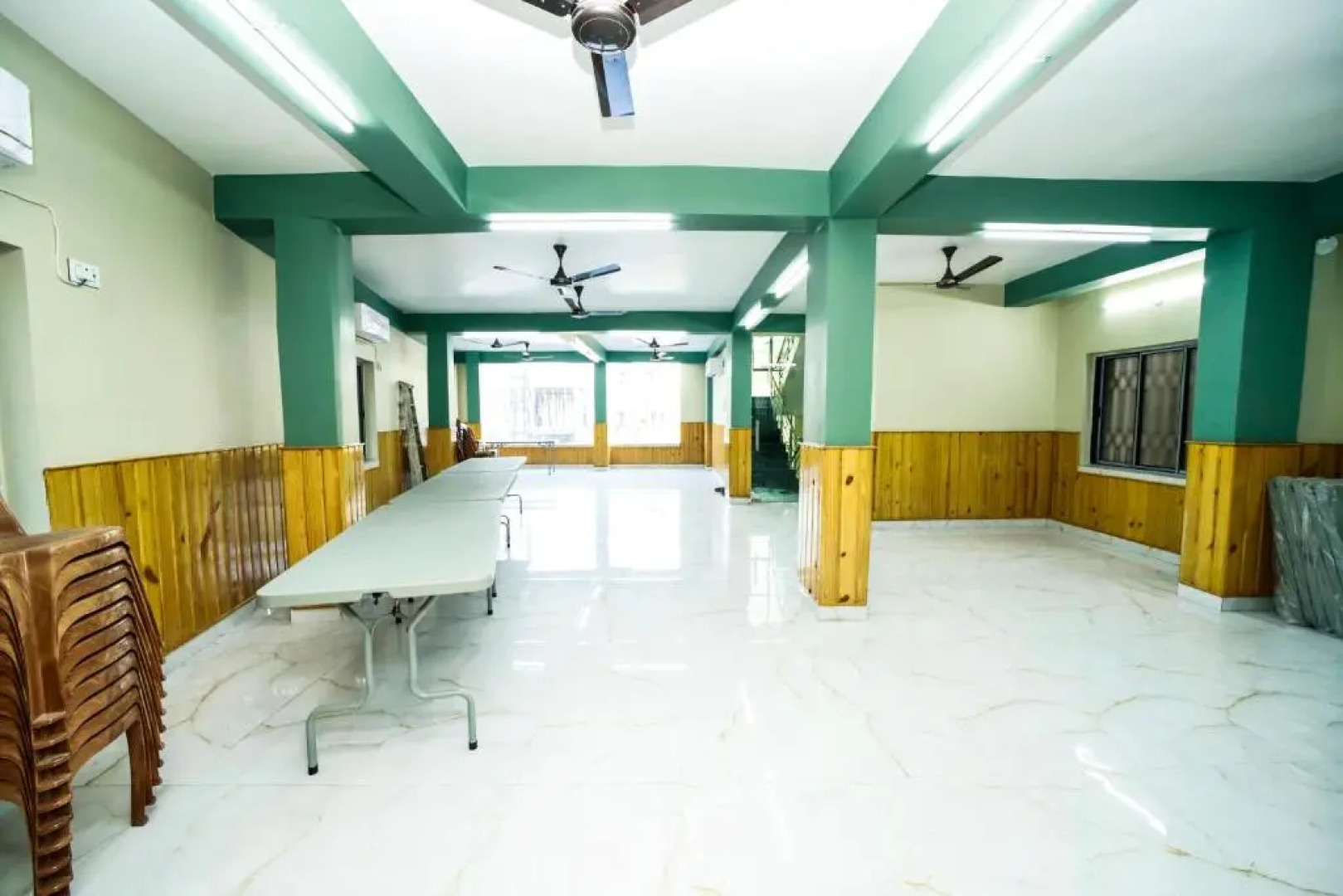 Rishika Ac Banquet And Guest House