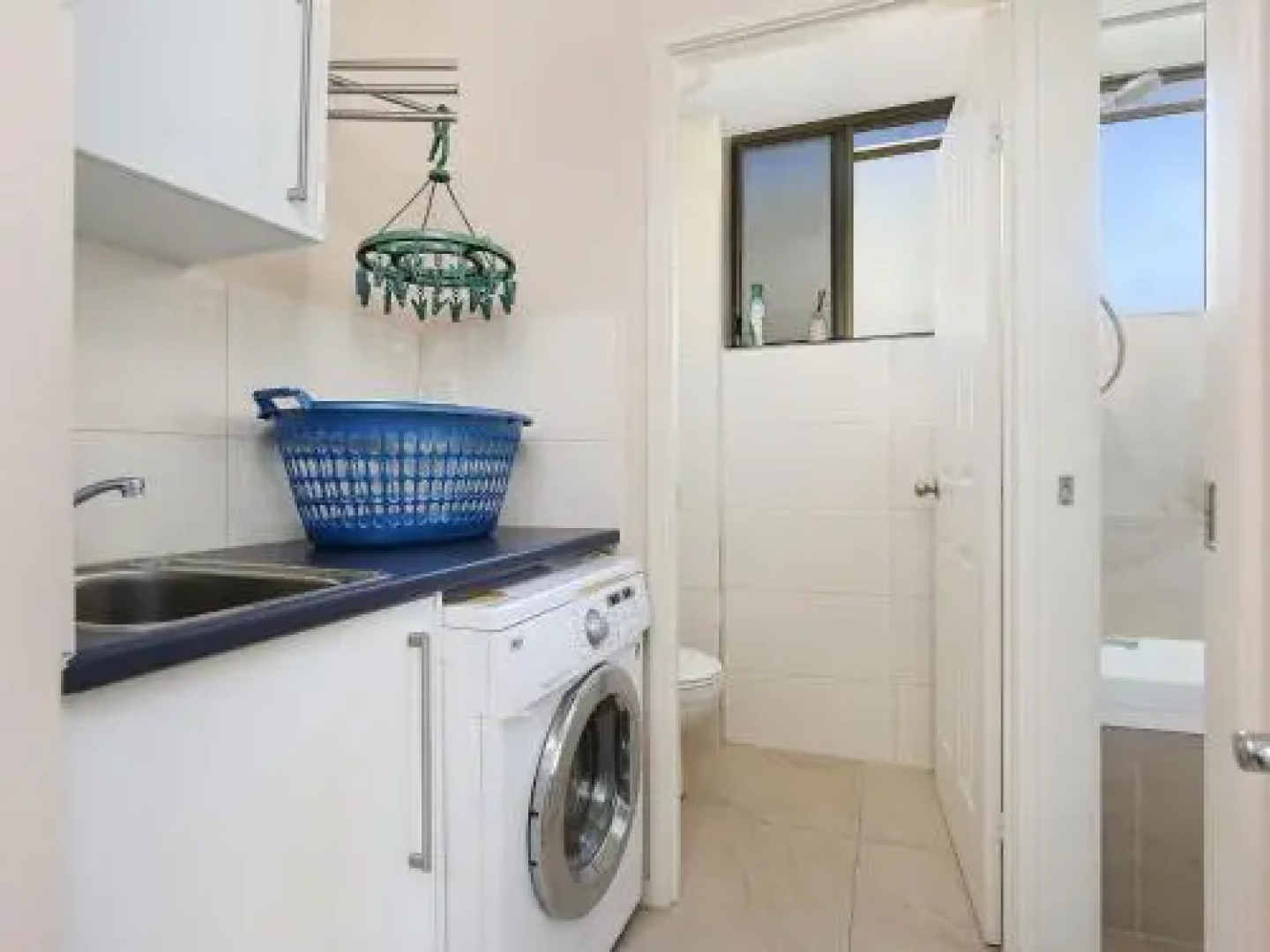 Eastbourne U6, 80 Esplanade. Golden Beach