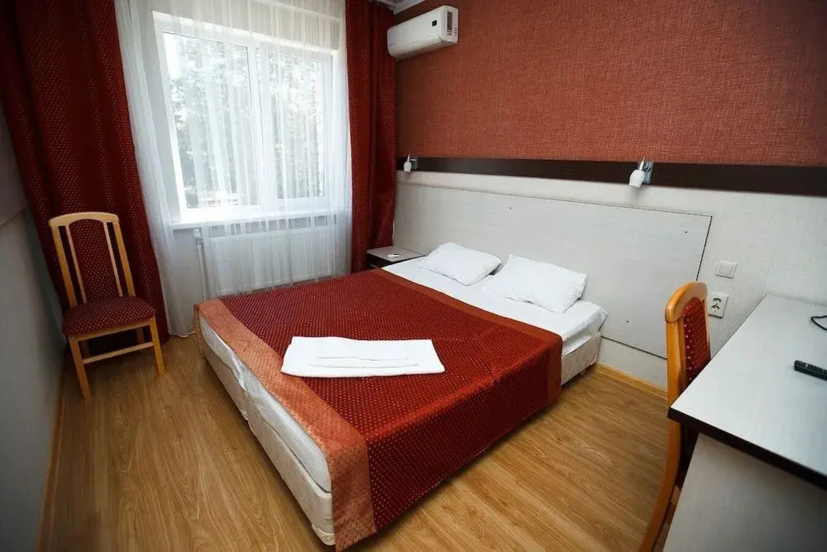 Отель «Фамилия»