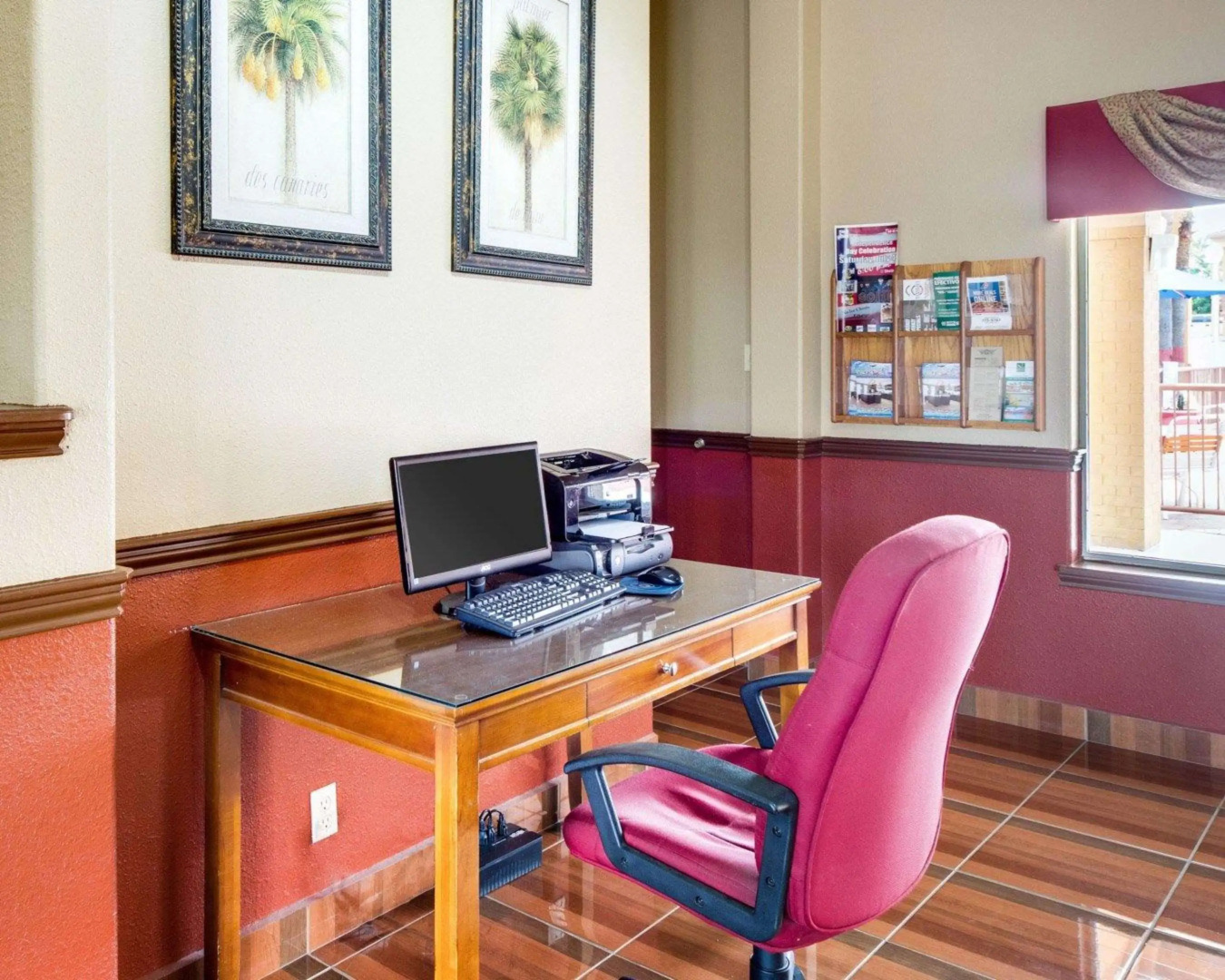 Econo Lodge Inn & Suites Eagle Pass