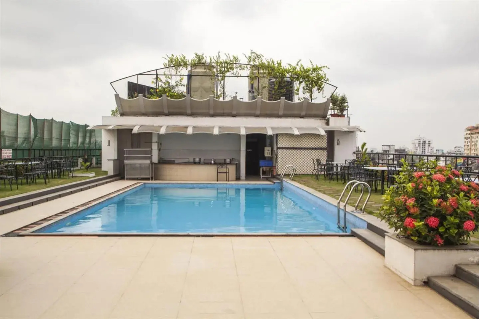 The Mercy Luxury Business Hotel