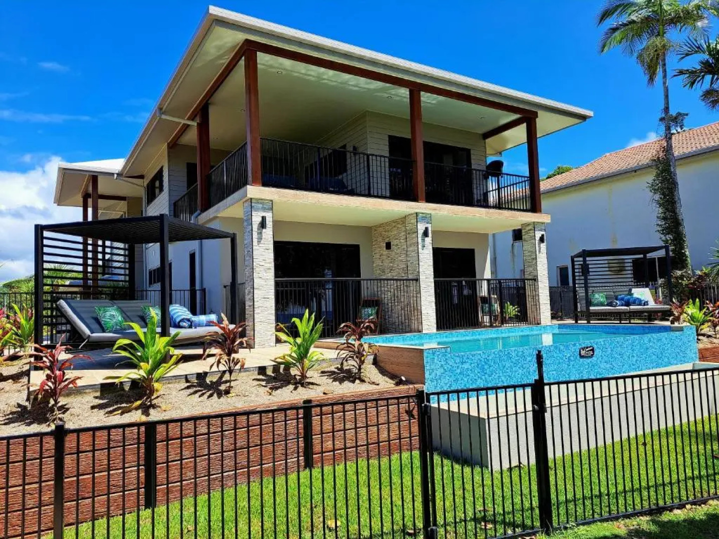 Seadreams Mission Beach