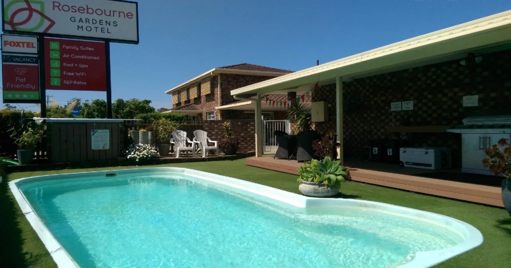 Rosebourne Gardens Motel