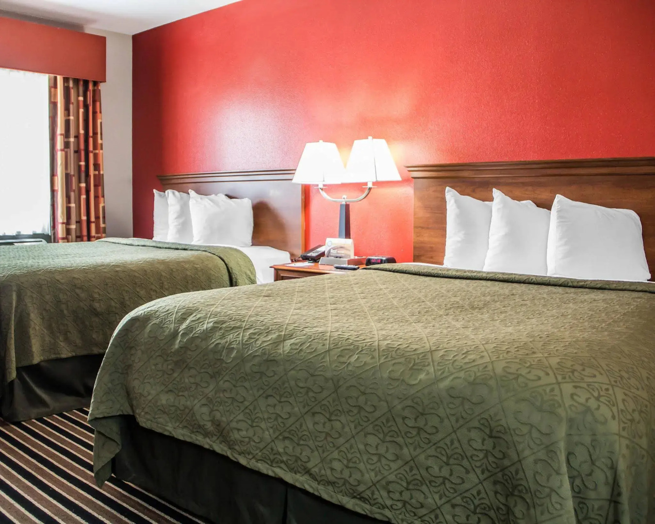 Quality Suites Tulsa I-44