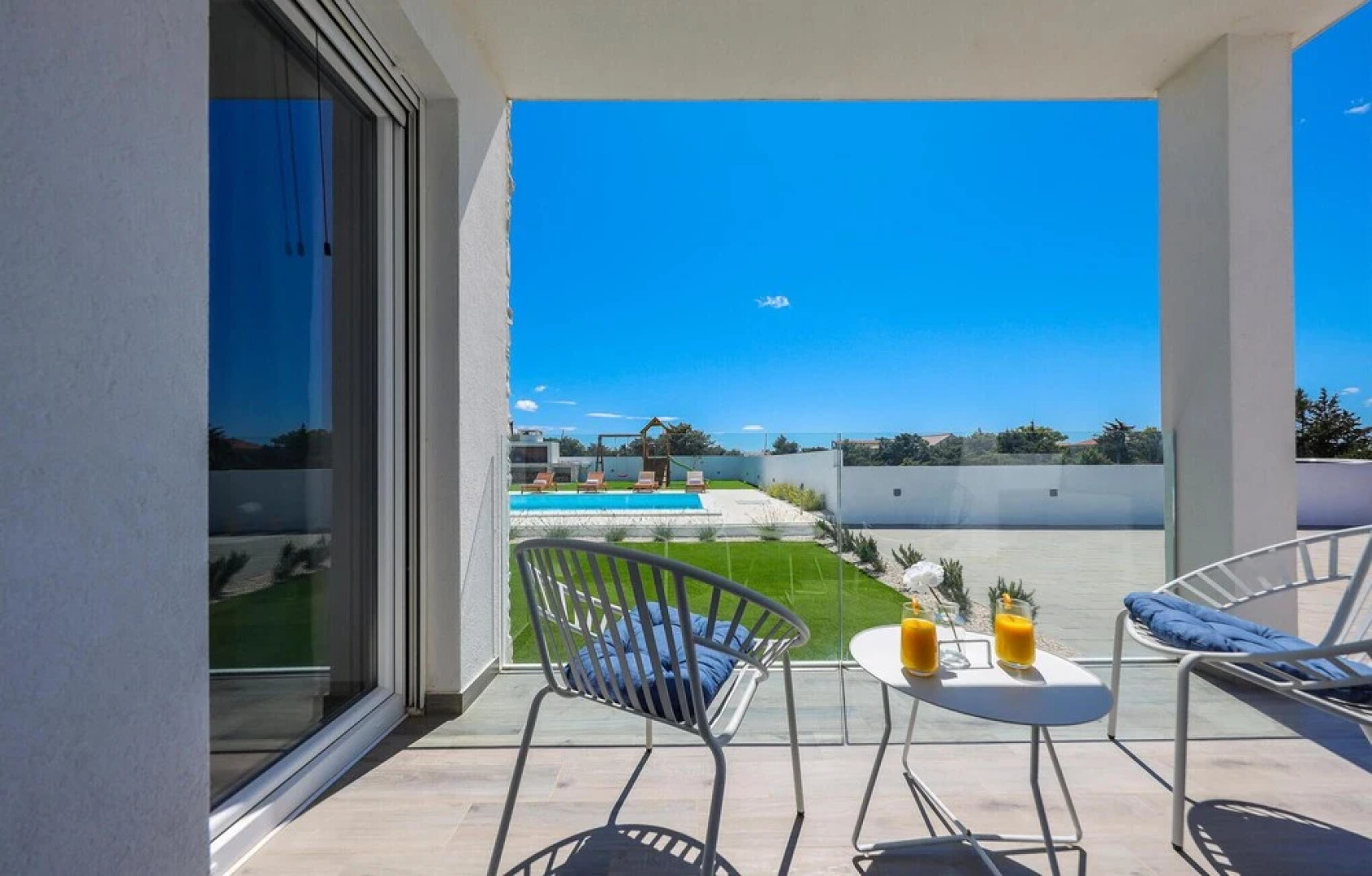 Nice Home in Vrsi With 4 Bedrooms, Wifi and Outdoor Swimming Pool