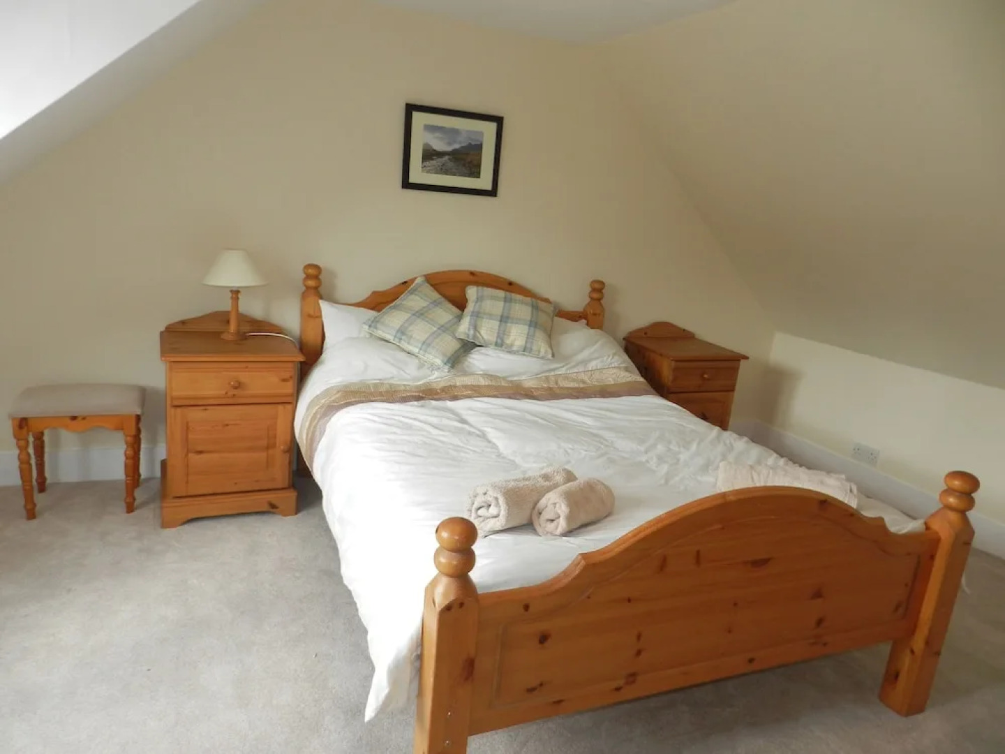 Highland Holiday Homes - Elm Cottage