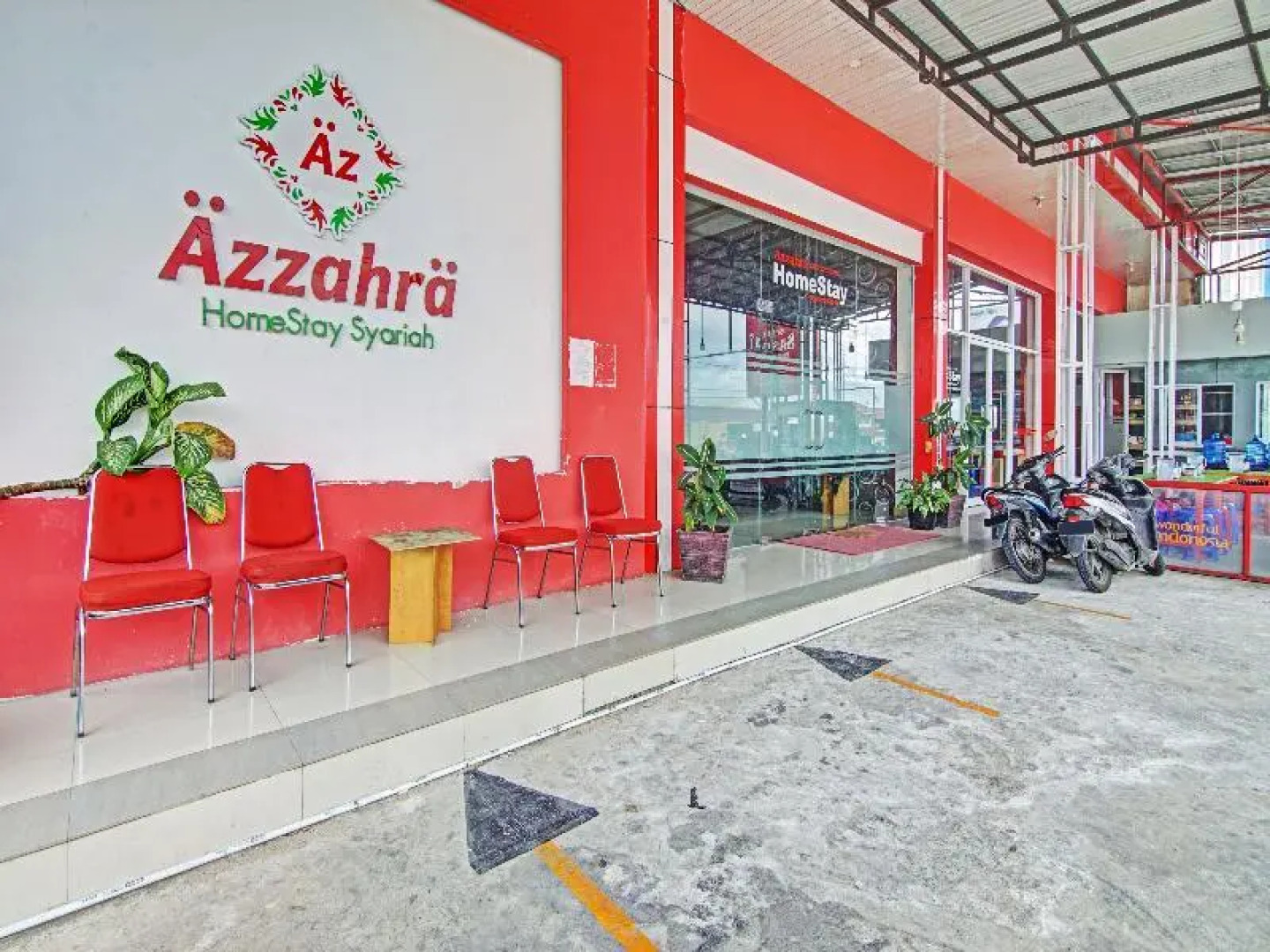 OYO 90419 Azzahra Homestay Syariah