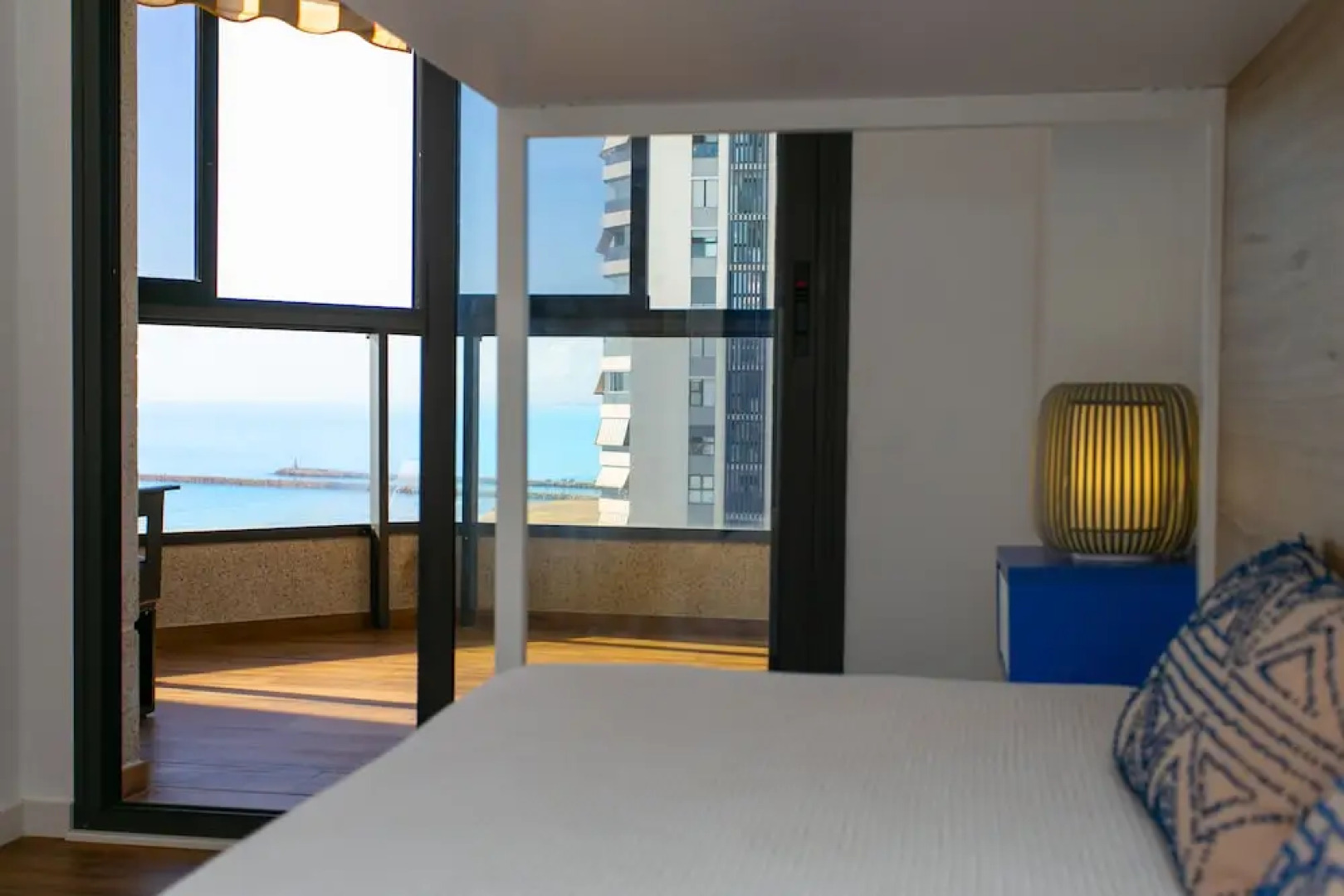 Cullera Beach Apartment Espacio