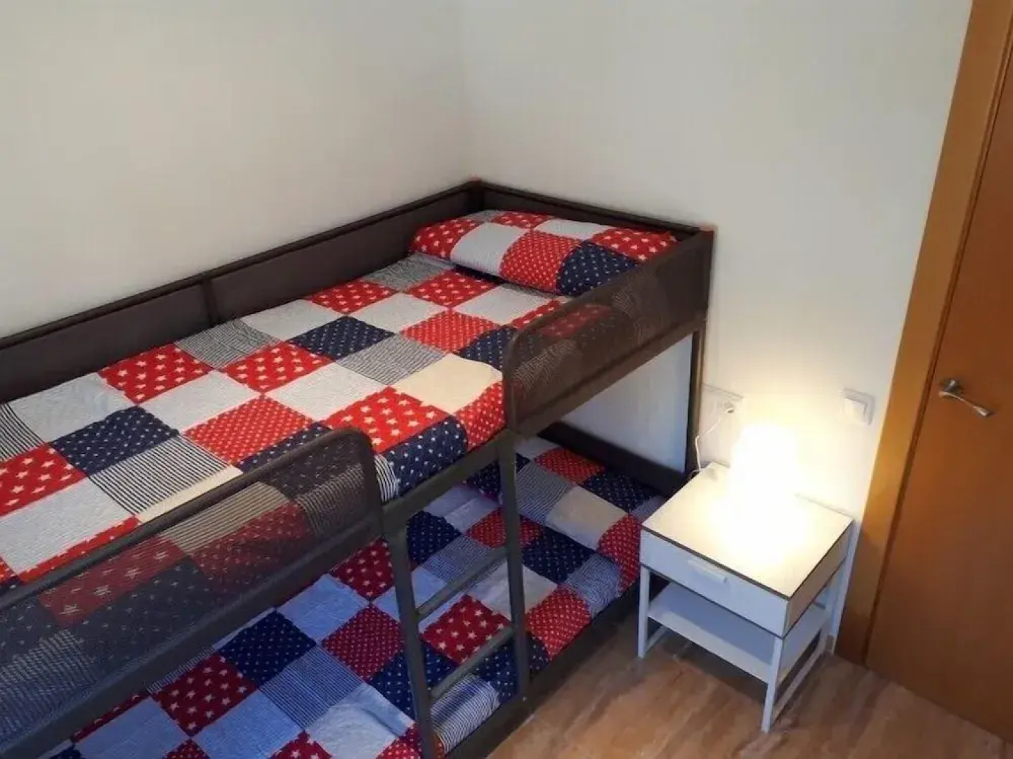 Chalet con piscina y vistas a 10min de la playa de Blanes