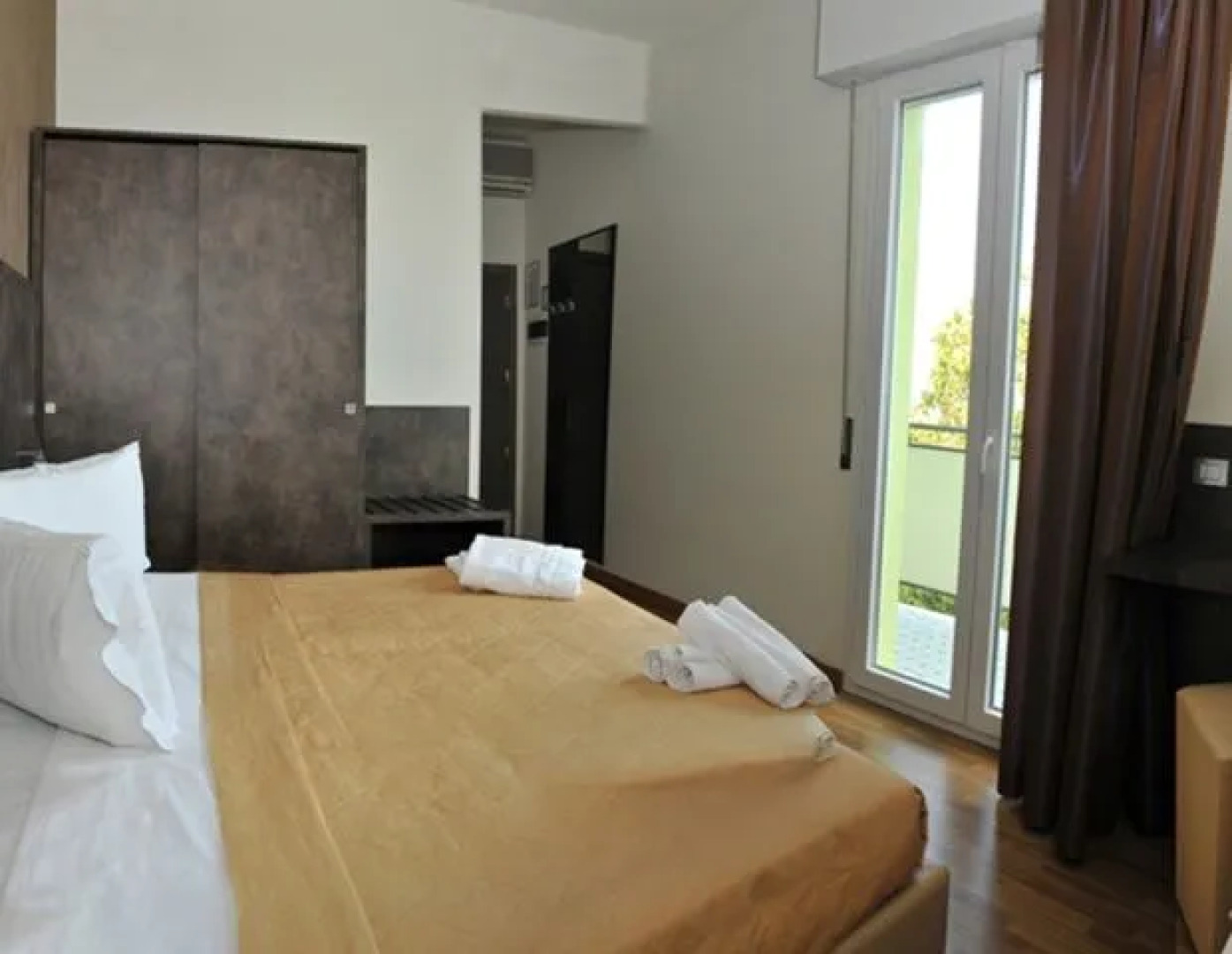 Hotel Sabrina Village