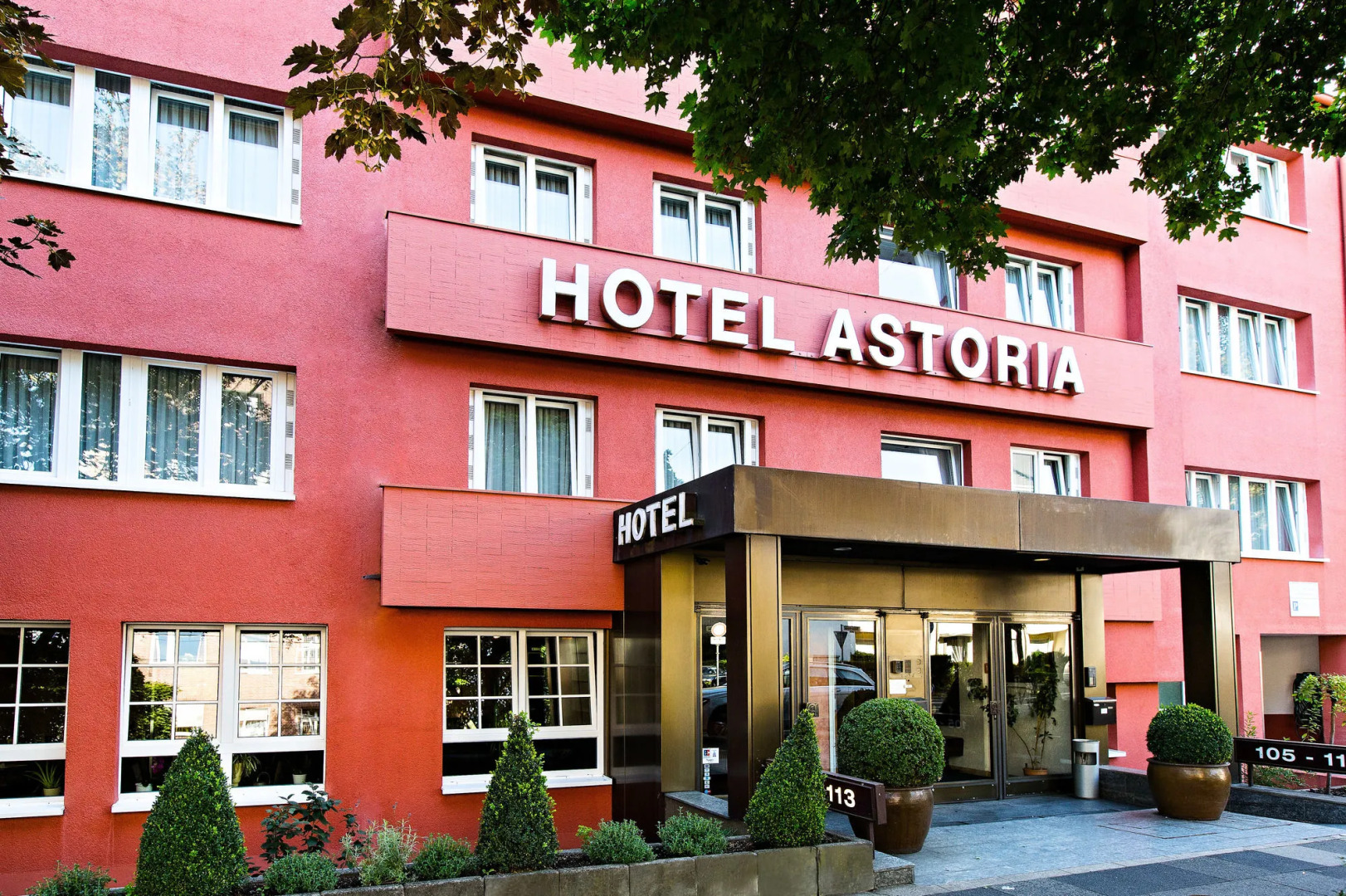 Astoria Hotel