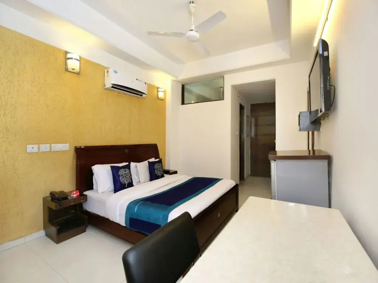 OYO Rooms Panchkula Sector 4
